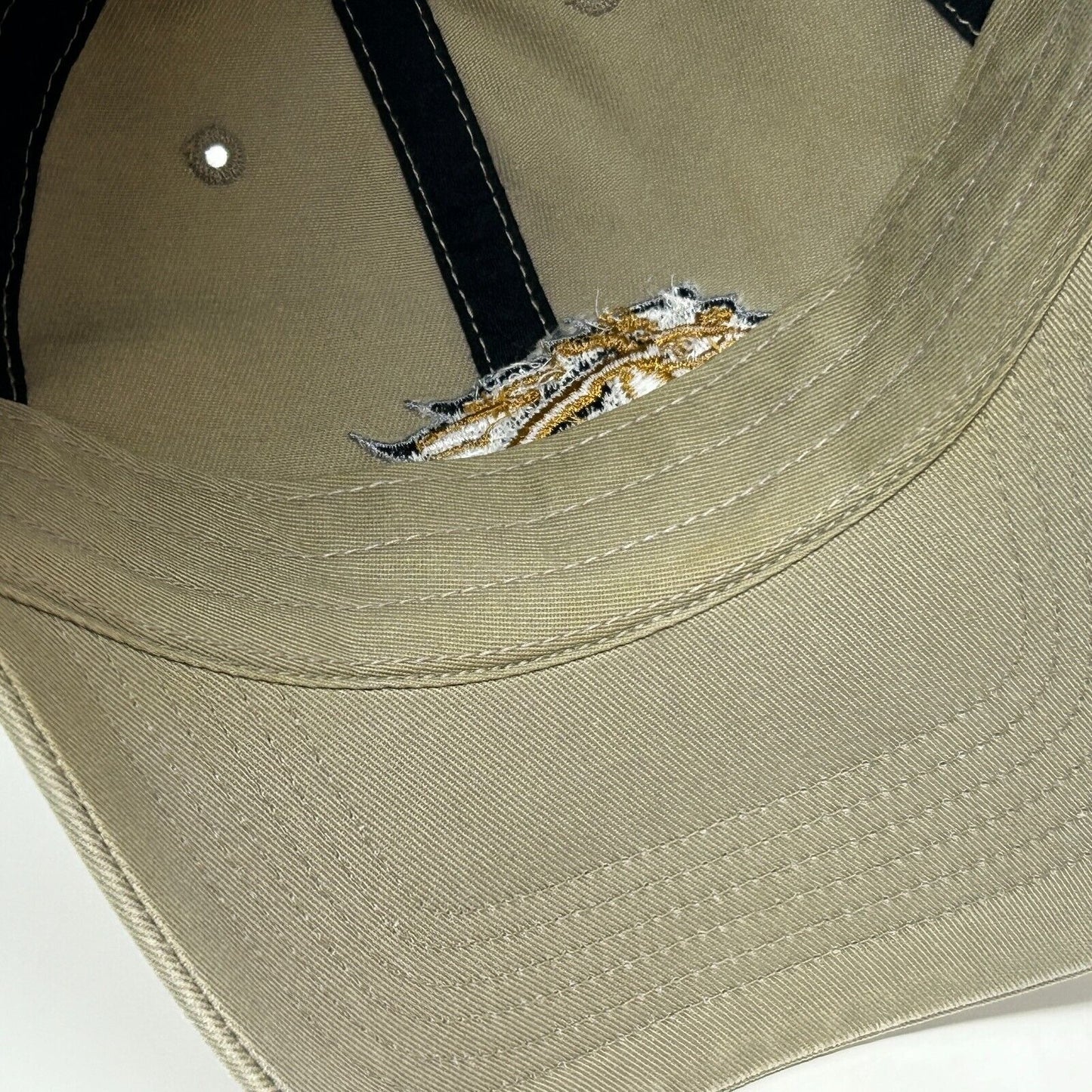 Gorra de béisbol juvenil de los Broncos de Western Michigan University, color beige, para niños de 6 7/8