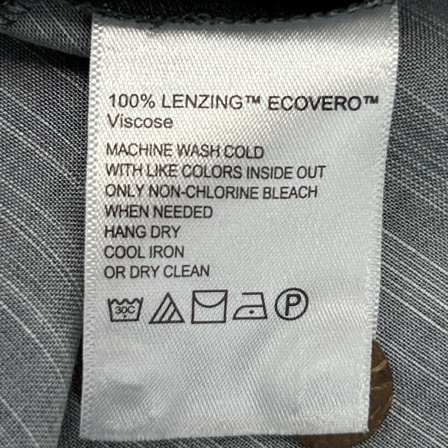 Las Vegas Raiders Tommy Bahama Hawaiian Camp Shirt NFL Button Front Gray XXL 2XL