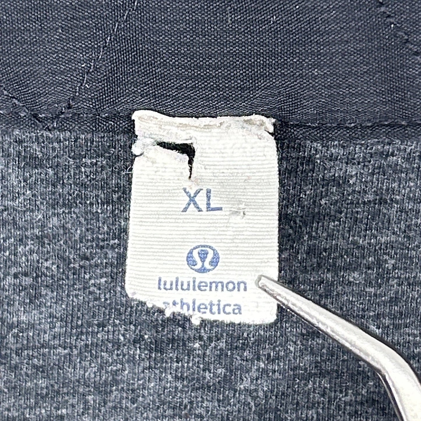 Lululemon Thick Button Front Shirt Pocket Long Sleeve Purple Mens XL X-Large