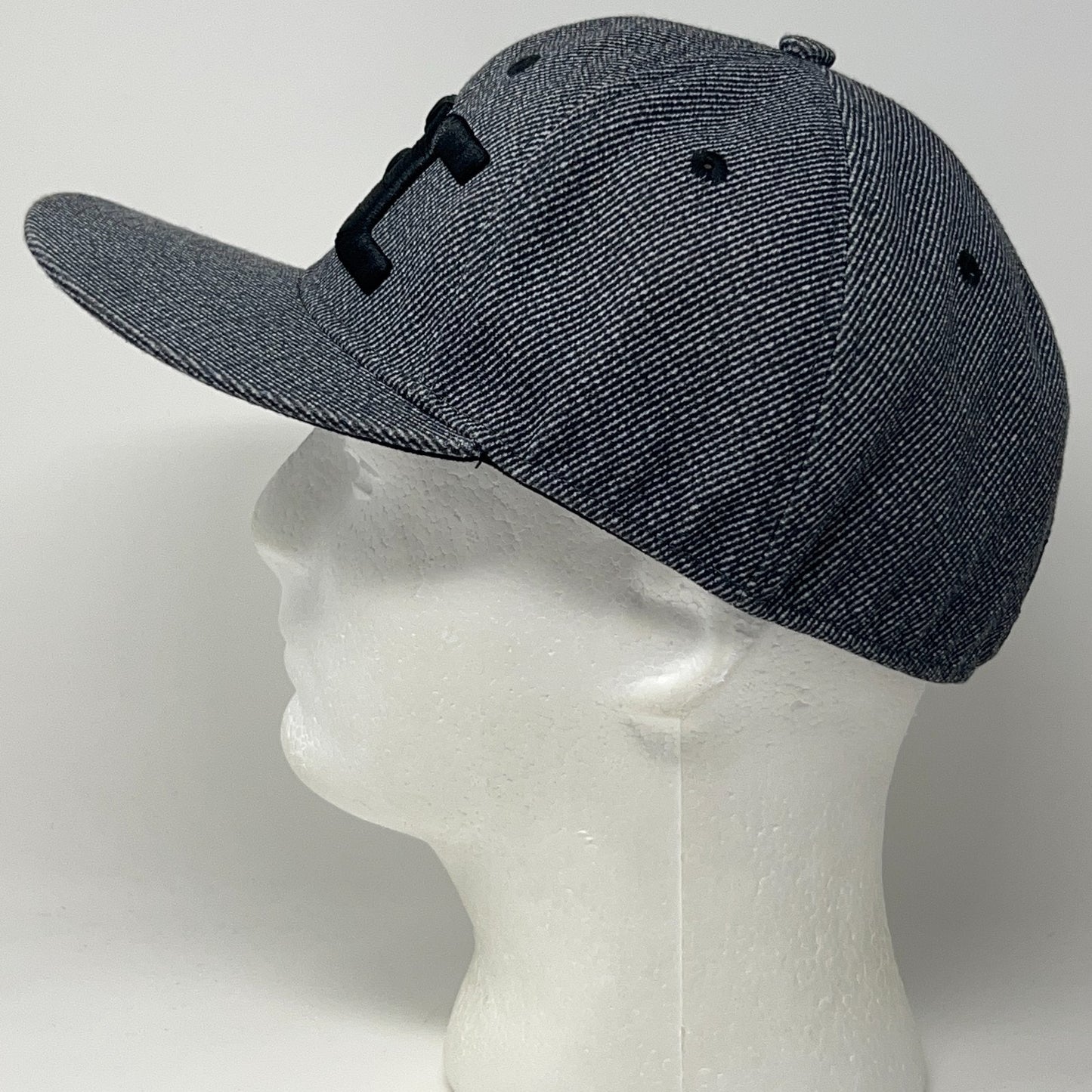 UFC Hat Baseball Cap MMA Mixed Martial Arts Reebok Gray 6 Panel Flex Fitted L-XL