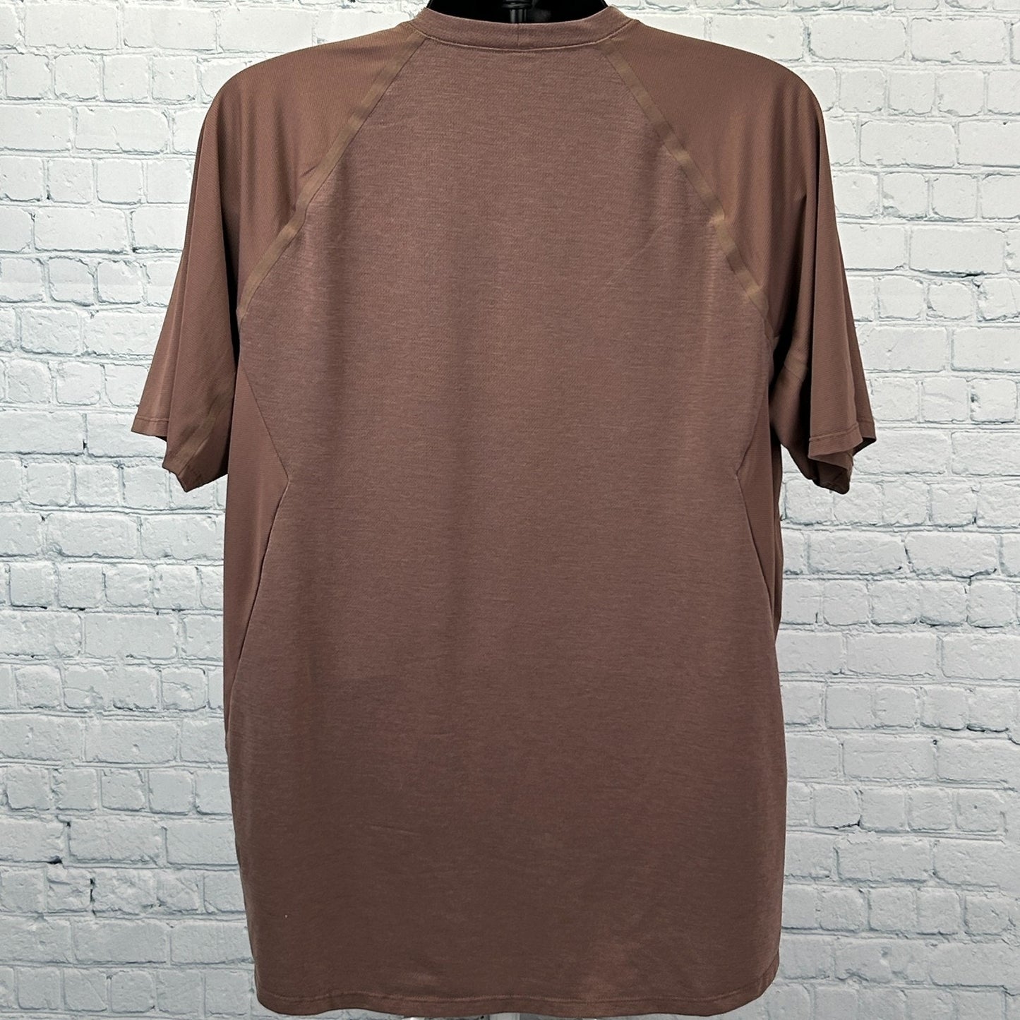 Lululemon Ventilated Hiking T Shirt Short Sleeve Pocket Brown Tee XL X-Large