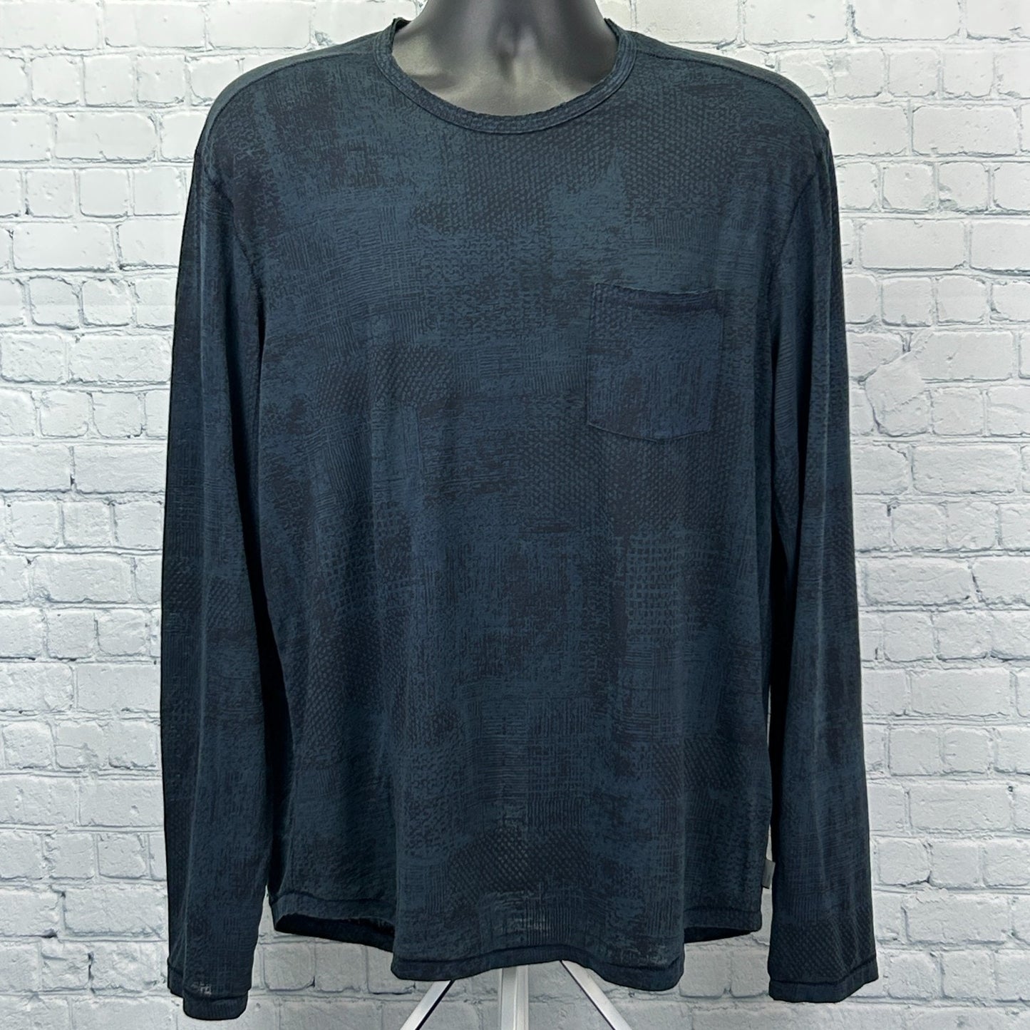 John Varvatos Atkins Long Sleeve T Shirt Chipped Wall Burnout Print Blue L Large