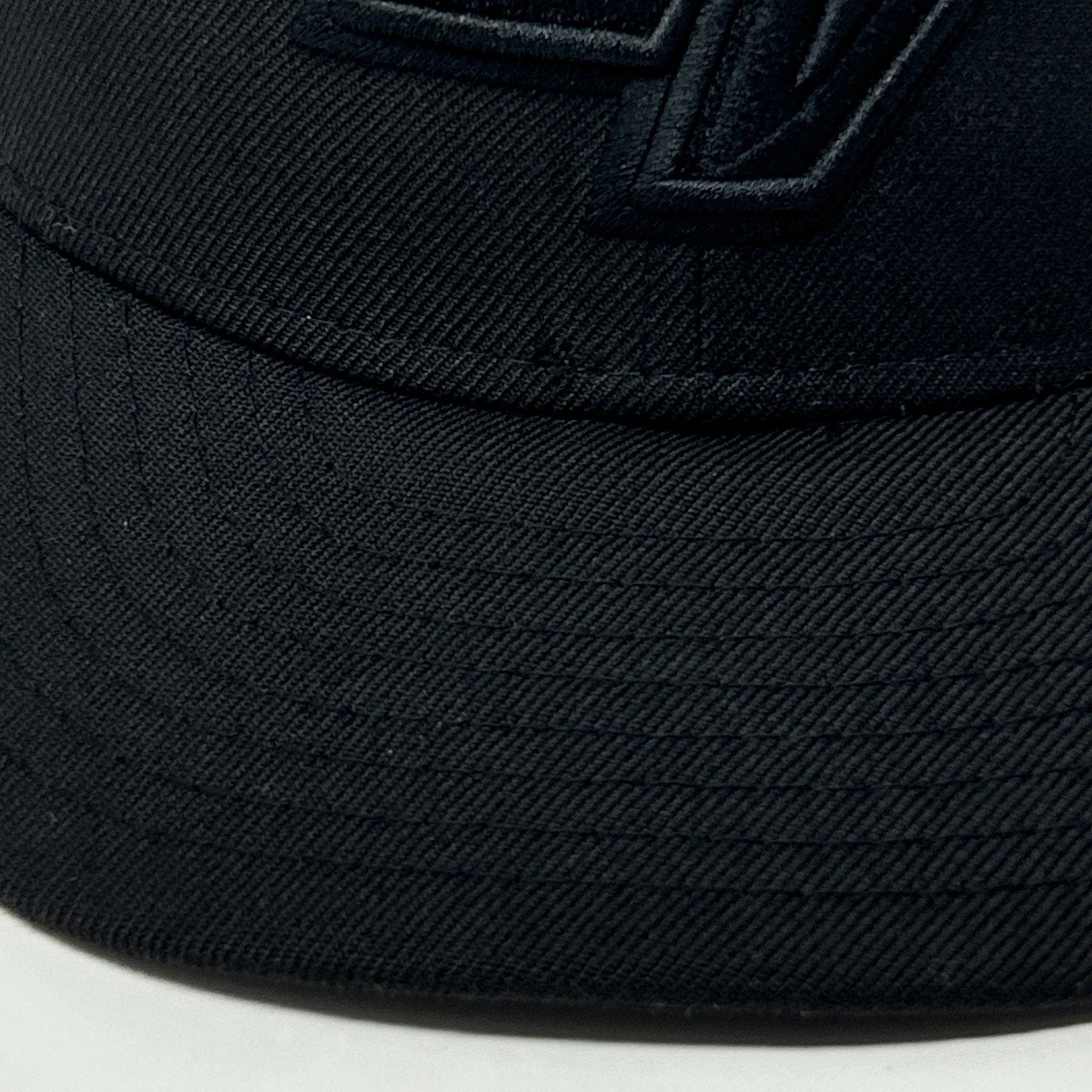 Las Vegas Aviators Hat Baseball Cap MiLB New Era Wool Black On Black Fitted 7 - Neon Vintage