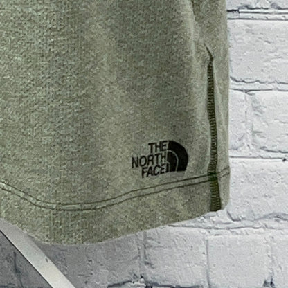 The North Face Day Three Tank Top M Medium Green Sleeveless T Shirt Flashdry Tee