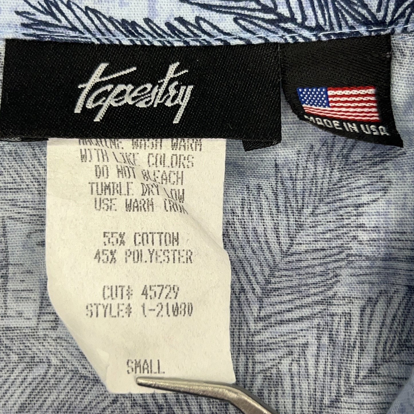 Vintage 90s Tapestry Hawaiian Camp Shirt Button Front USA Blue Womens S Small