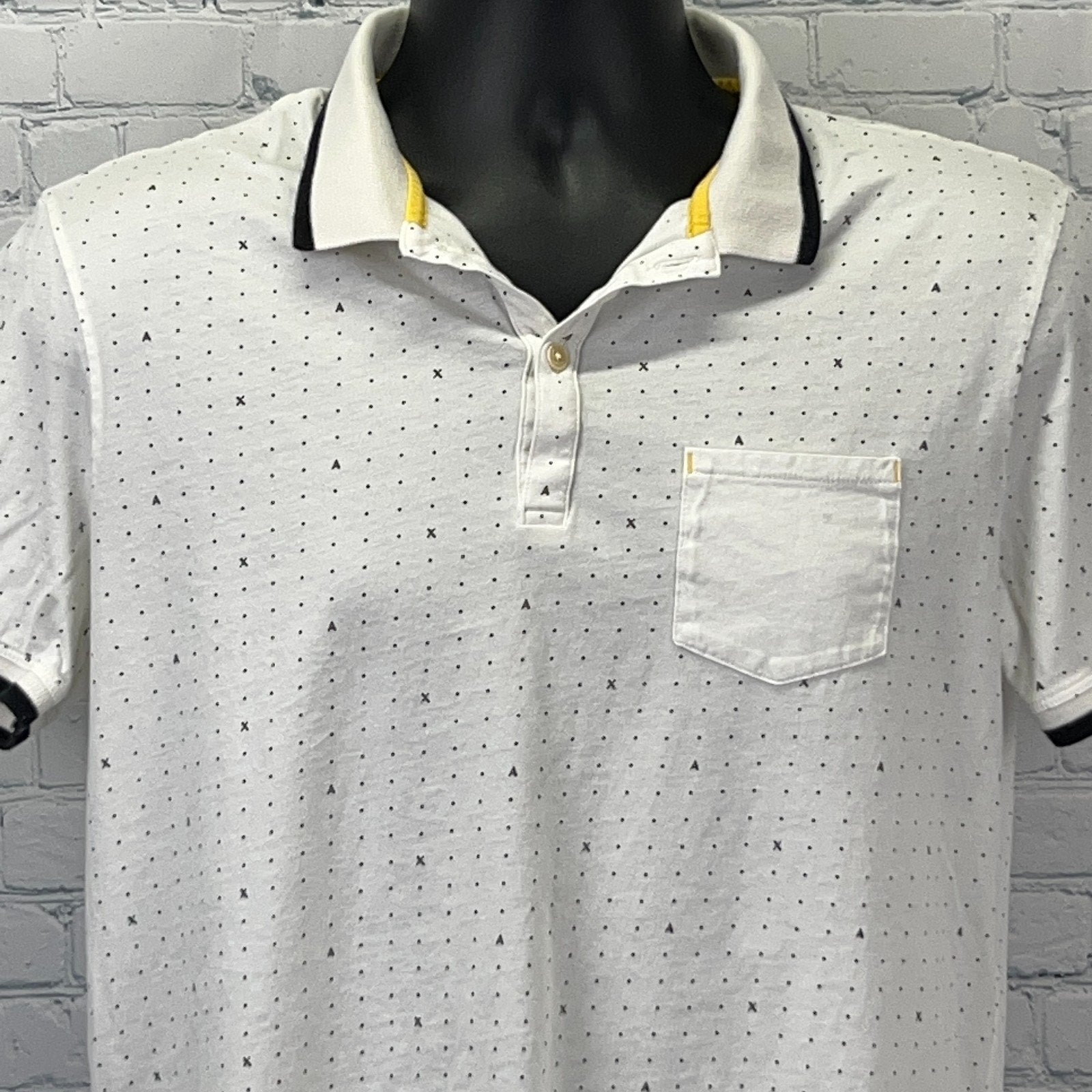 Armani Exchange White Polo Shirt with Pattern, Front View, Short Sleeves and Chest Pocket