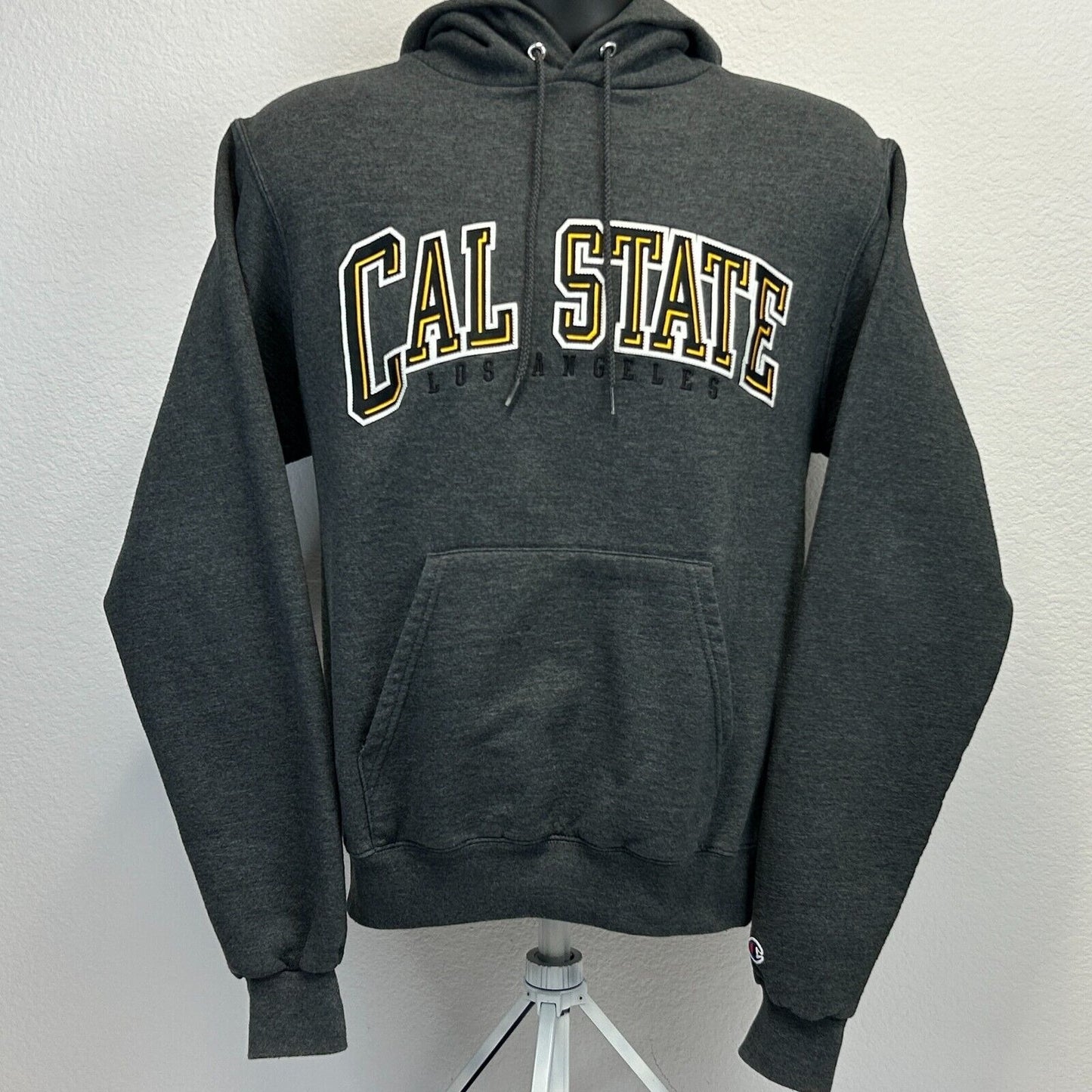 Sudadera con capucha de la Universidad Estatal de California en Los Ángeles para hombre, talla pequeña, color gris, campeón de la NCAA de California