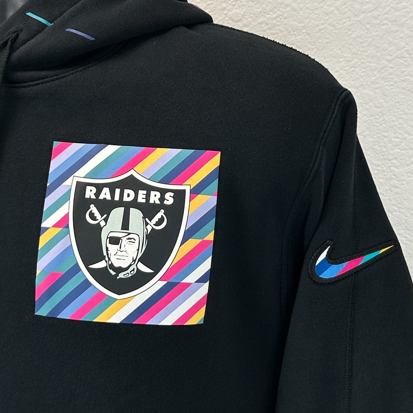 Las Vegas Raiders Crucial Catch Hoodie Hooded Sweatshirt NFL Nike Black L Large