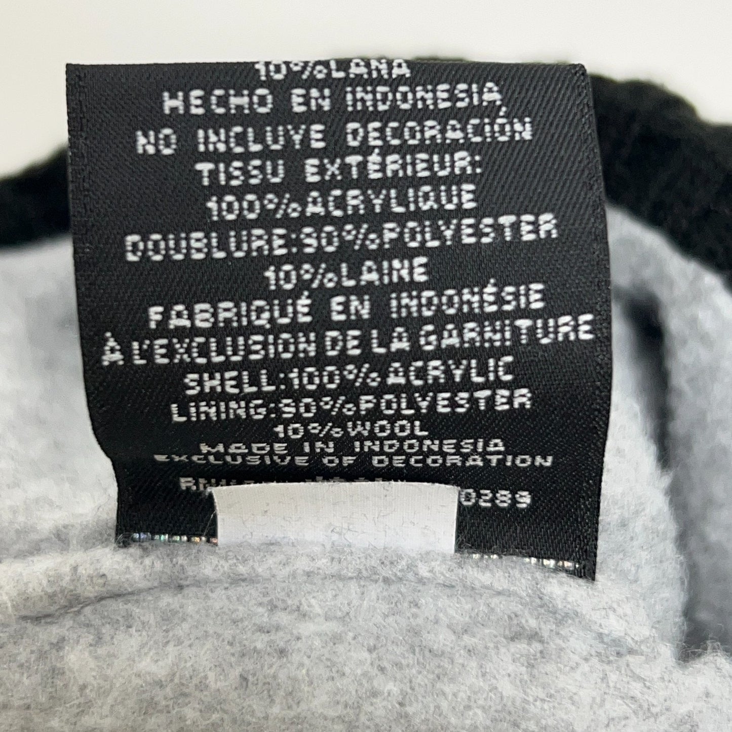 Las Vegas LV Raiders Cuffed Pom Pom Beanie Toque Winter Hat NFL New Era Black