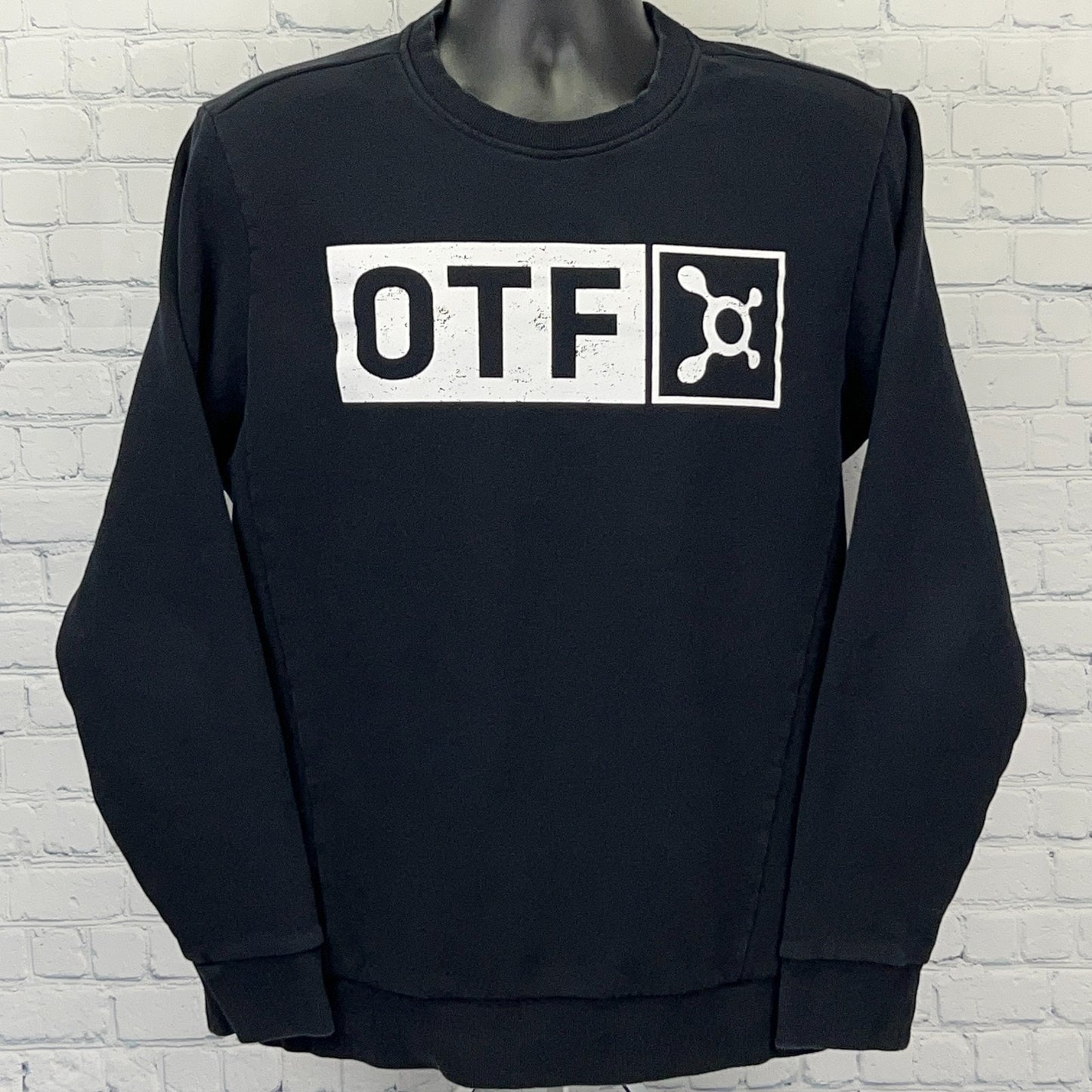 Orangetheory Fitness OTF Sweatshirt Womens L Large Black Crew Neck Sweater Gym