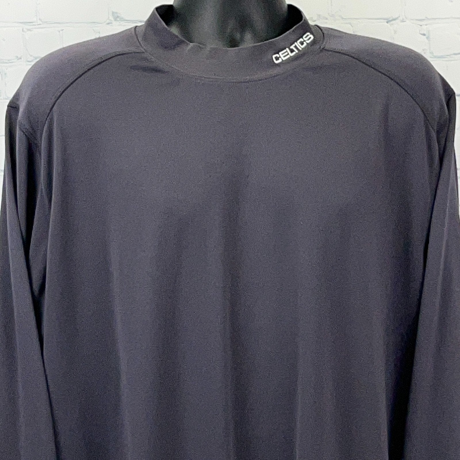 adidas Boston Celtics Long Sleeve Black Shirt with CELTICS Logo on the Collar and Relaxed Fit