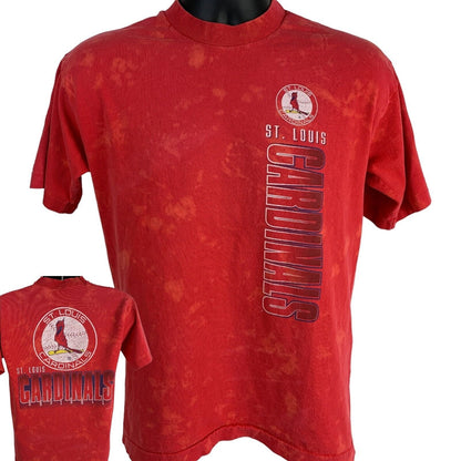 Vintage red St Louis Cardinals T-Shirt in size medium featuring a front logo and distressed design