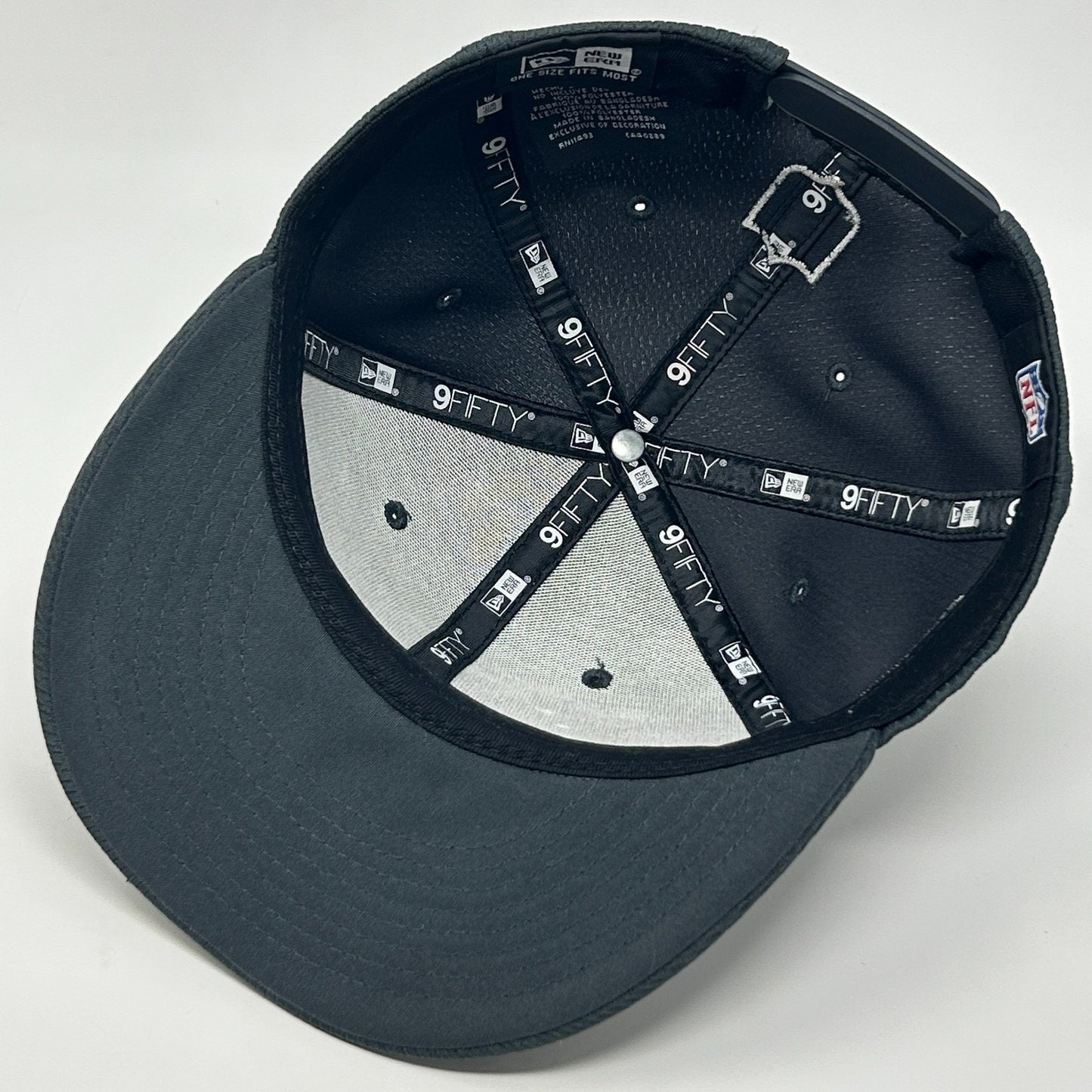 Las Vegas Raiders Hat Baseball Cap New Era Cancer Crucial Catch Gray Snapback