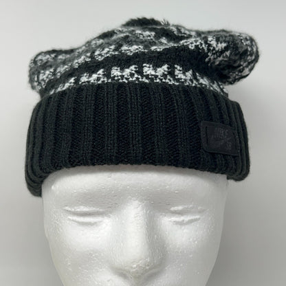 Nike SB Skateboarding Cuffed Pom Pom Beanie Toque Winter Hat Black Fair Isle