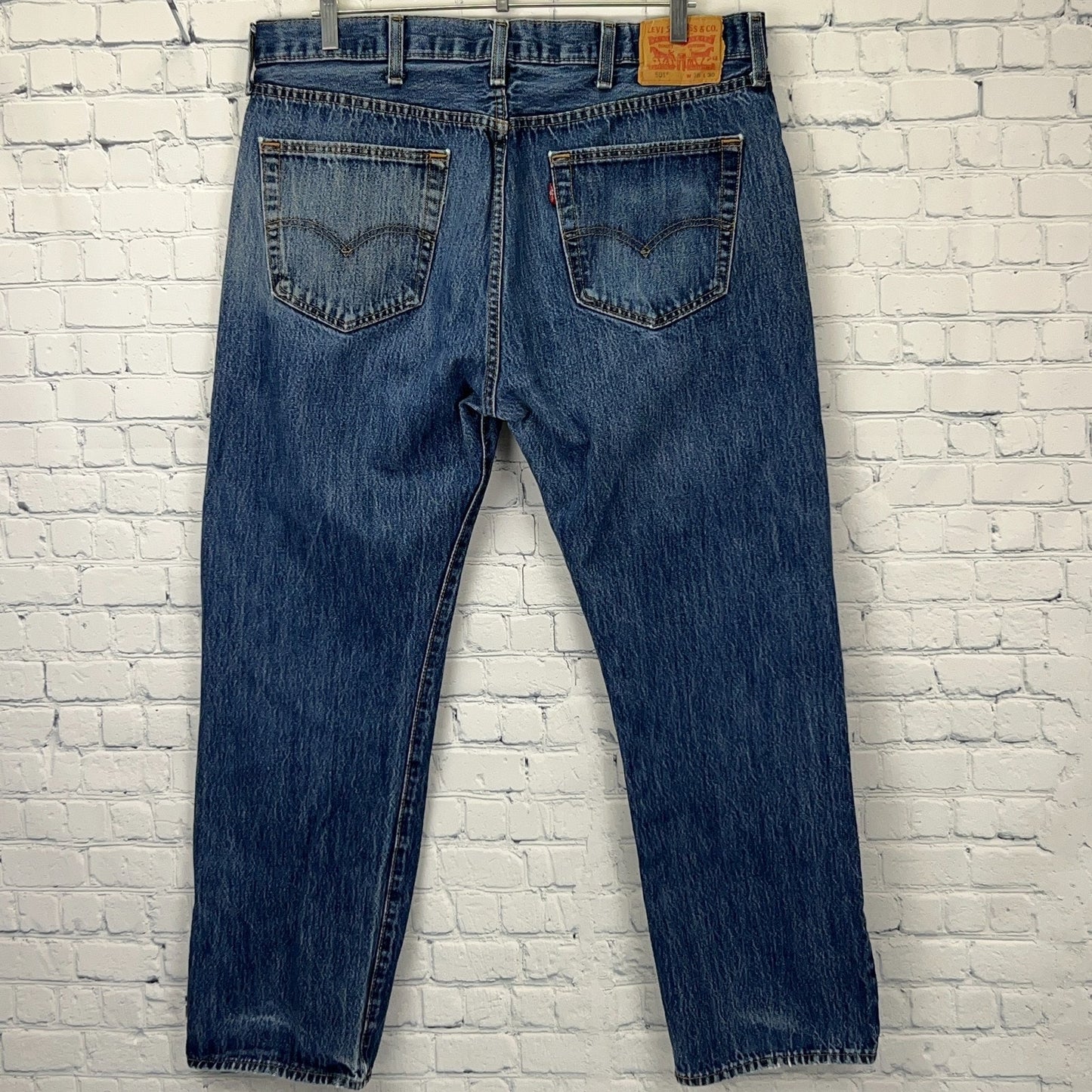 Levis 501 Button Fly Jeans Straight Fit Five Pockets Denim 0115 Blue Mens 38x29