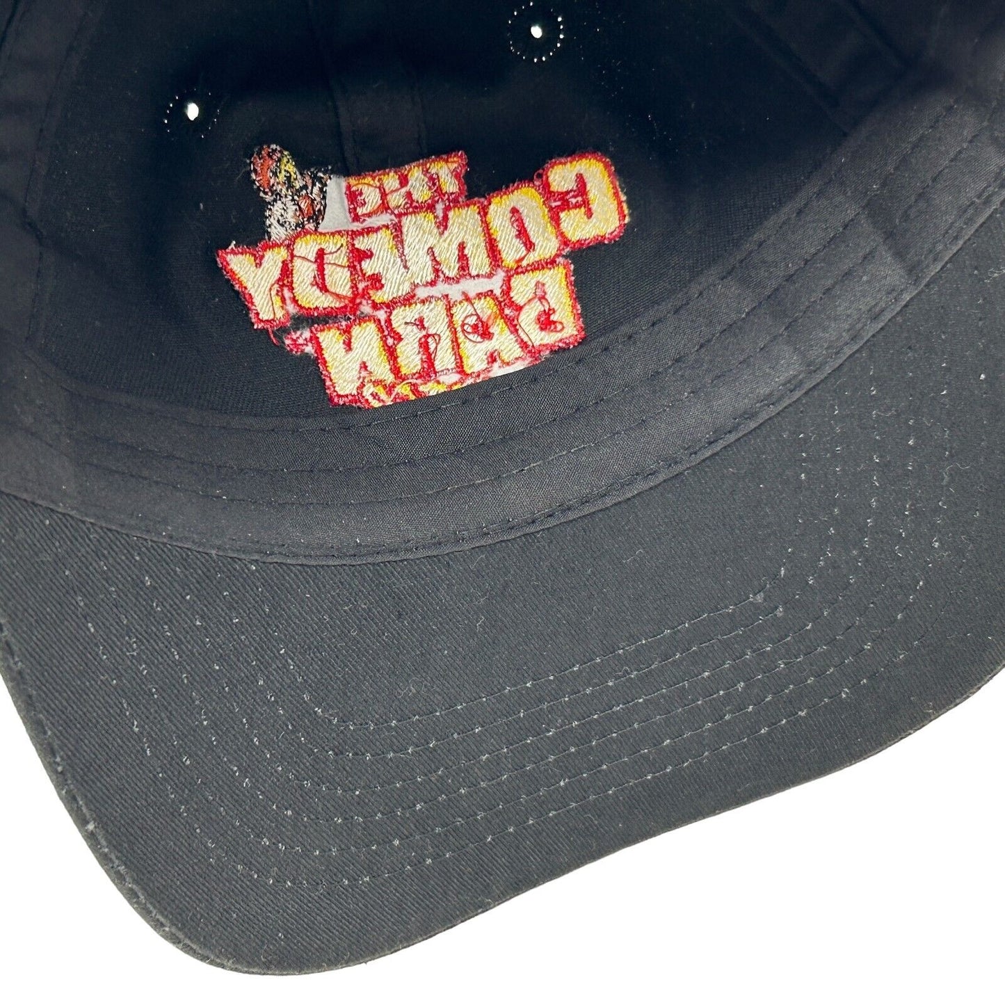 Gorra de béisbol negra con correa trasera de Pigeon Forge, Tennessee, de The Comedy Barn Theatre