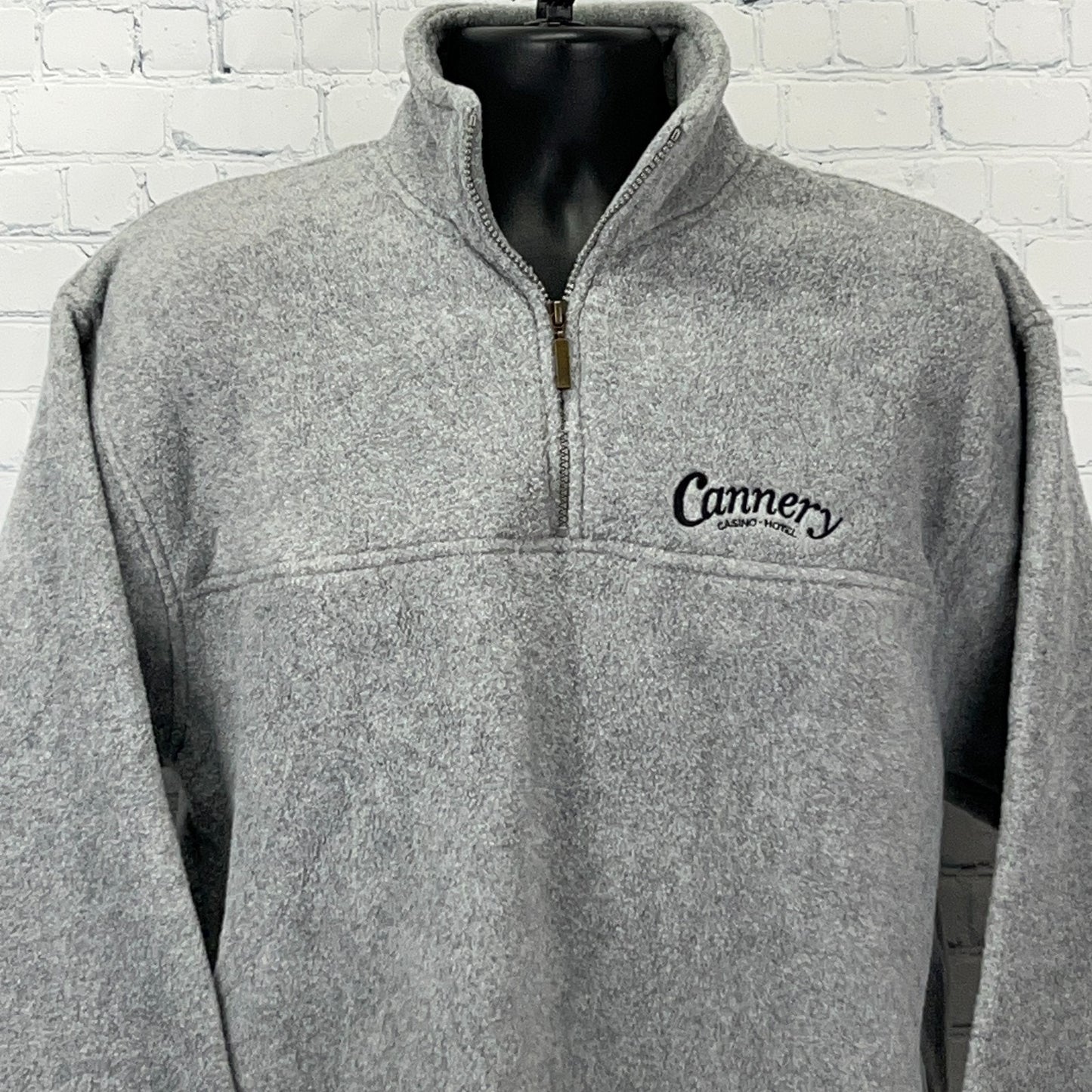 Gray 7CH Outerwear Sweatshirt with Cannery Logo and Half-Zip Collar, ideal for Las Vegas casual outings