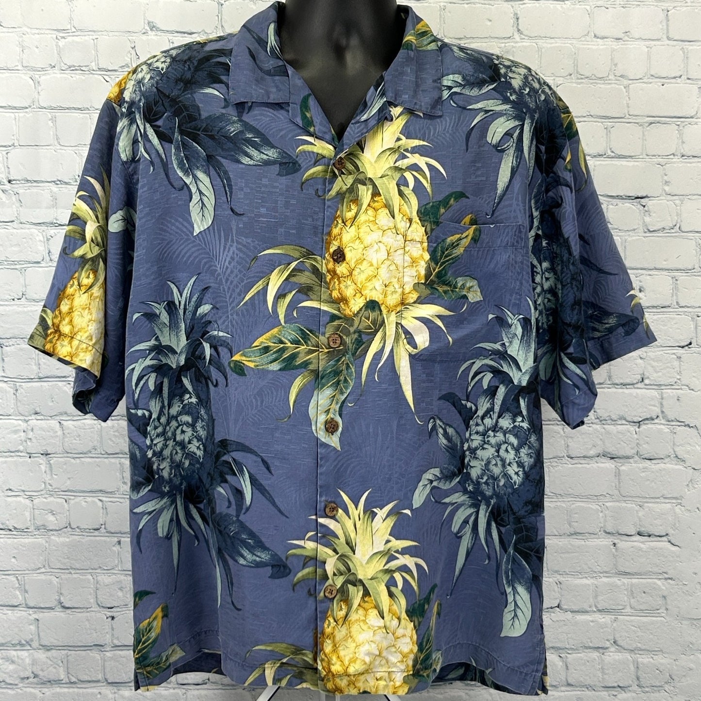 Tommy Bahama Hawaiian Camp Shirt Floral Pineapple Pocket Silk Blue L Large - Neon Vintage