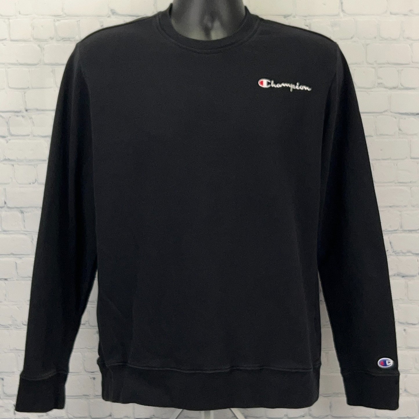 Champion Black Crewneck Sweatshirt in Large with Embroidered Logo on Chest and Sleeve Detail