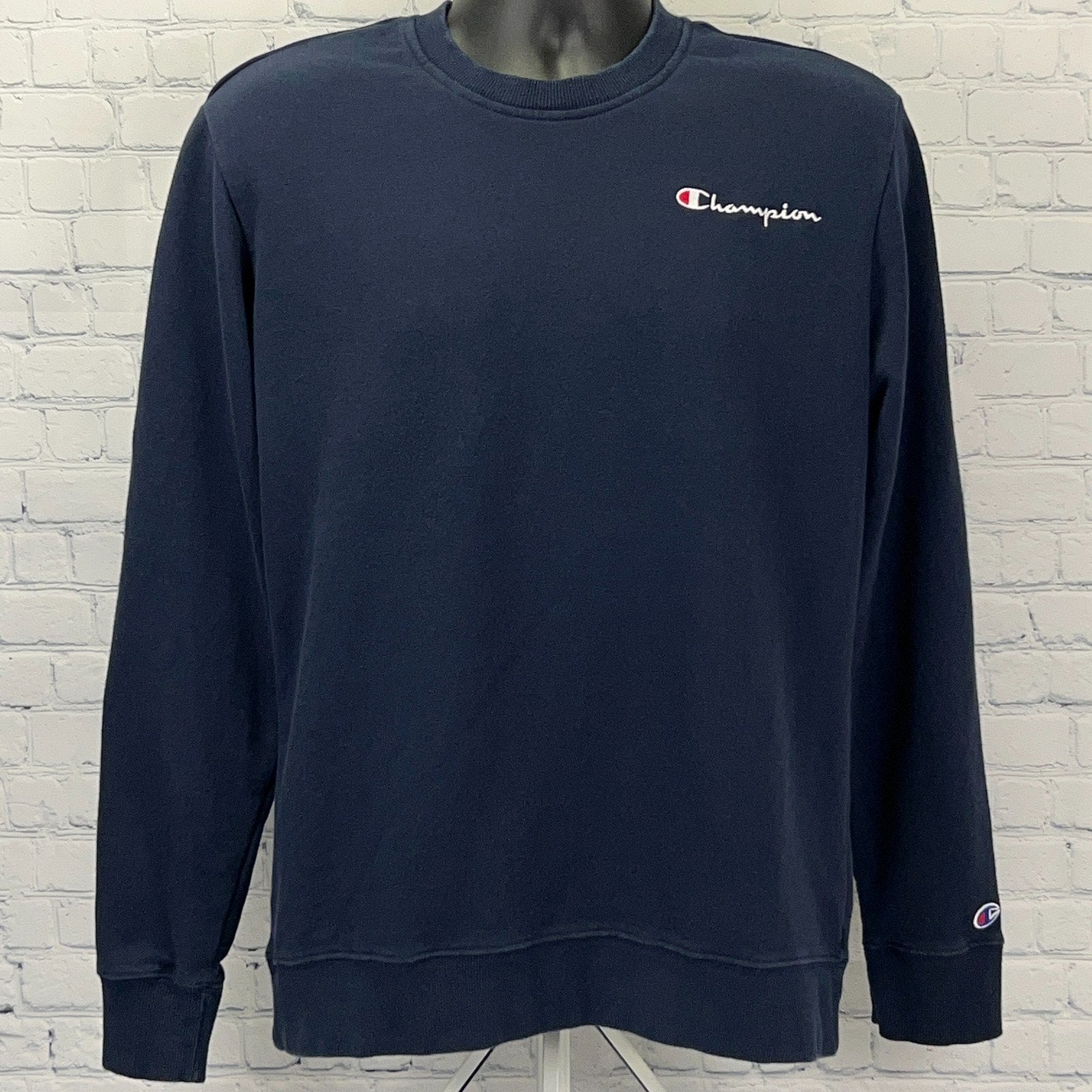 Navy Champion Crewneck Sweatshirt in Medium with White Logo on Chest and Sleeve Detail