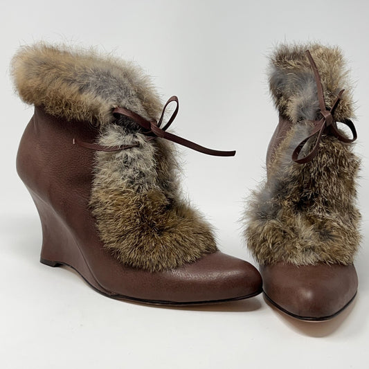 Corso Como leather boots in brown with faux fur trim, wedge heel, side view, modern style