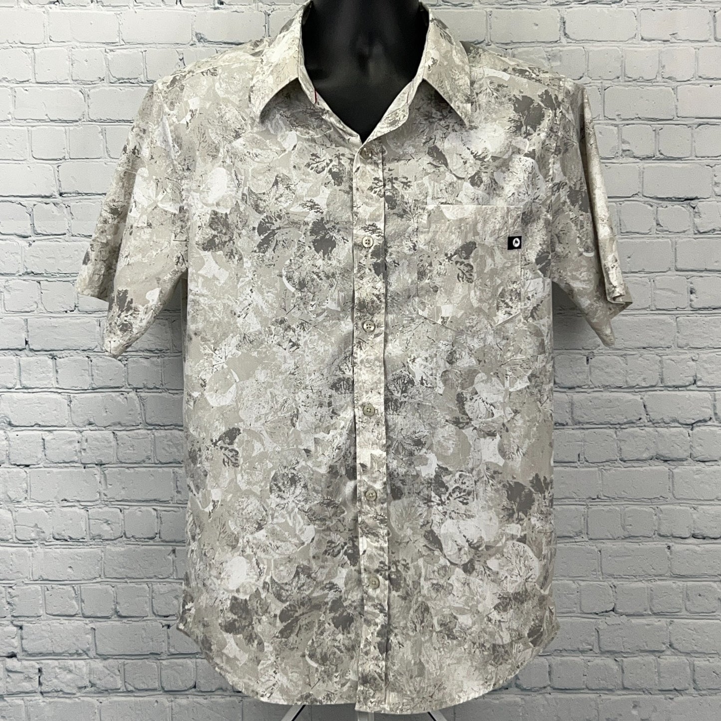 Marmot Button Front Shirt Gray Floral Shilla Peru Inspired Short Sleeve M Medium