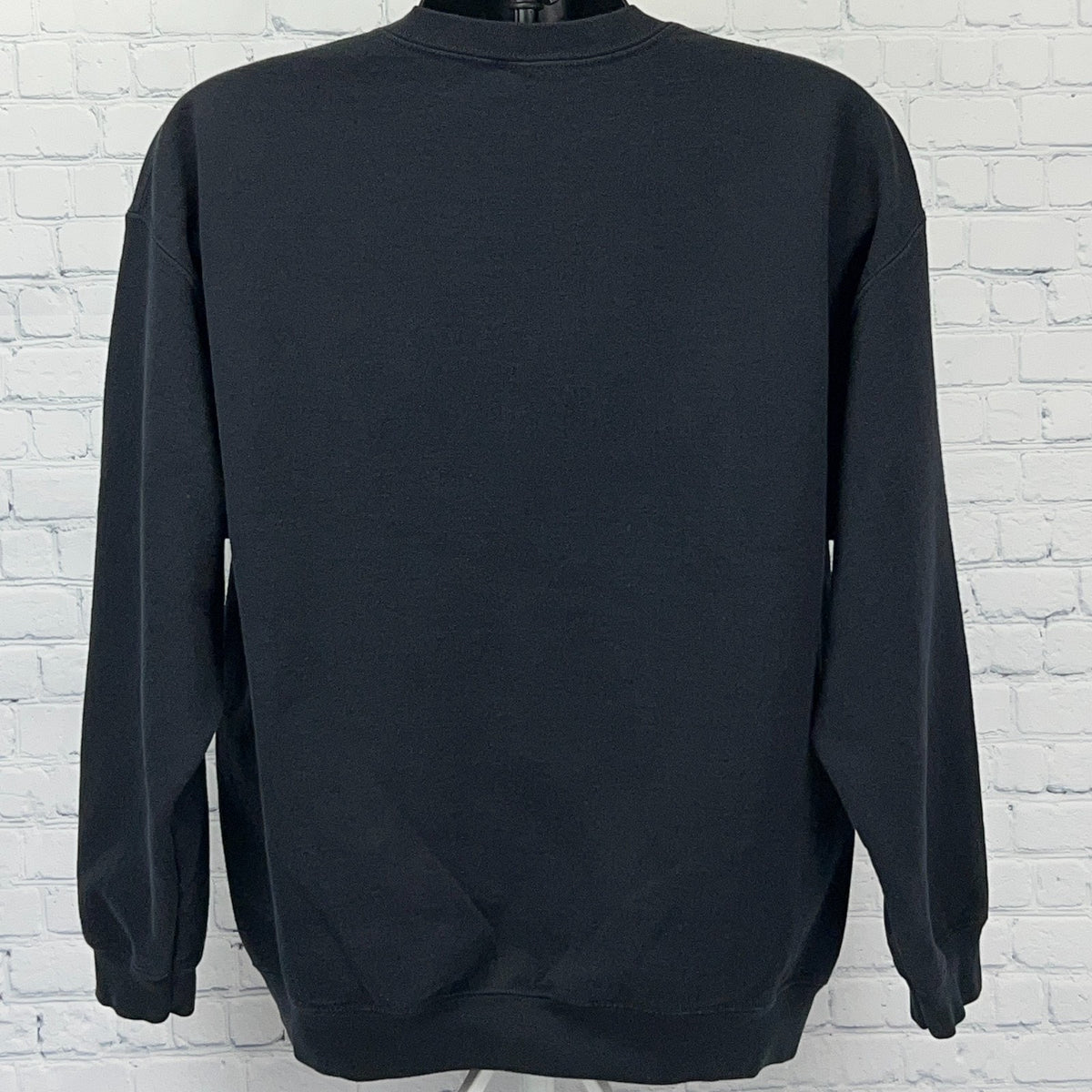 The Gym Crewneck Sweatshirt Mens XL X-Large Black Red White Logo Pullover