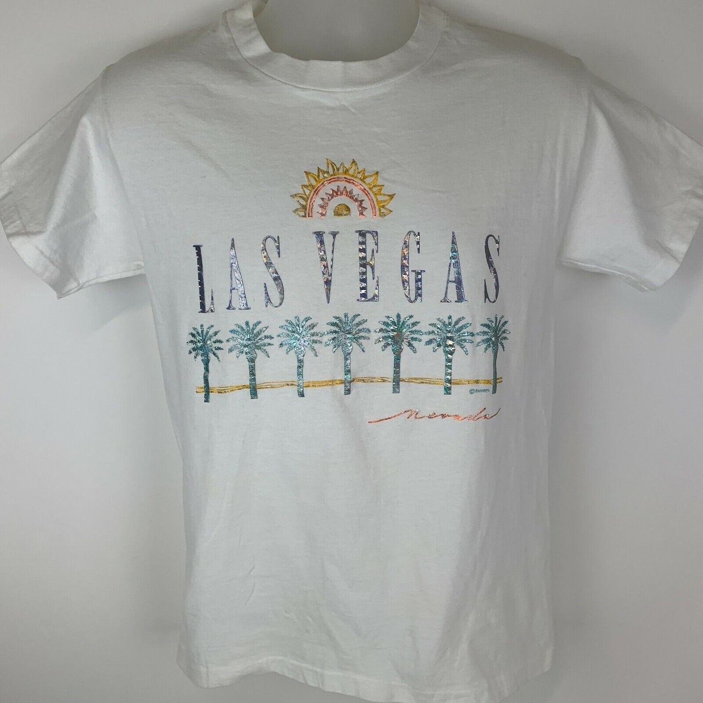 Las Vegas Vintage 90s T Shirt Small Hotel Casino Travel Tourist USA Mens White