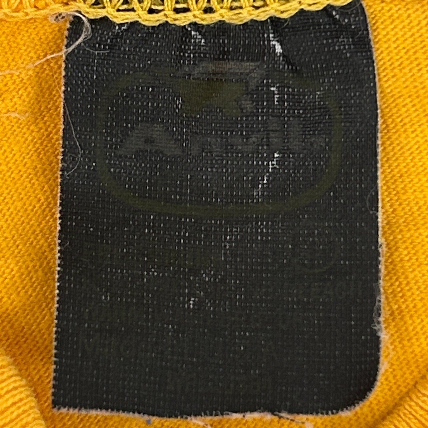 Vintage 70s Steer N Stein Stay Off Grass Drink Wine T Shirt Yellow XS X-Small