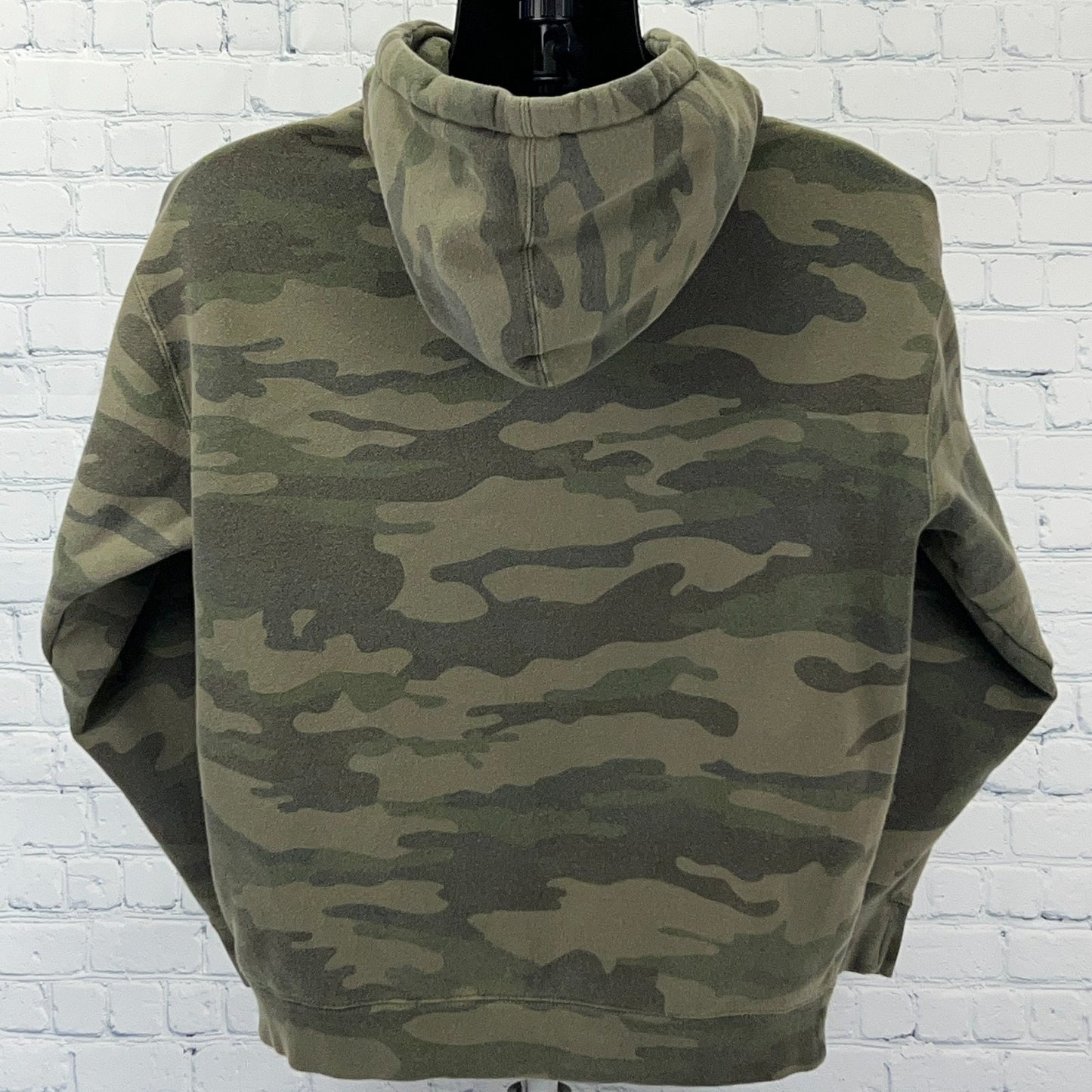Blake Shelton Friends and Heroes Hoodie Hooded Sweatshirt Camo Green M Medium