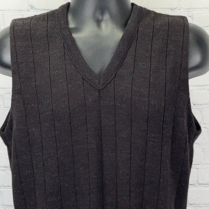 Cintas Delta Airlines Dark Gray Sleeveless Sweater Vest with Vertical Ribbing and V-Neck Design