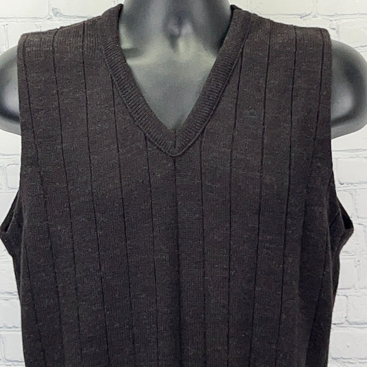 Cintas Delta Airlines Dark Gray Sleeveless Sweater Vest with Vertical Ribbing and V-Neck Design