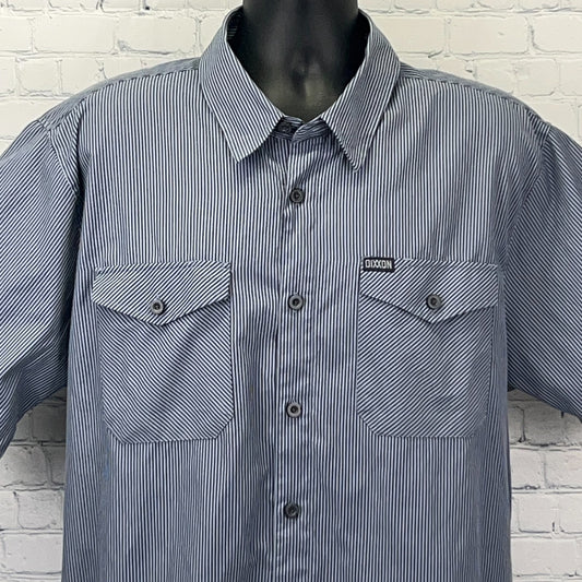 Dixxon Flannel Co. Men's Gray Striped Shirt Size Medium Front View with Two Chest Pockets