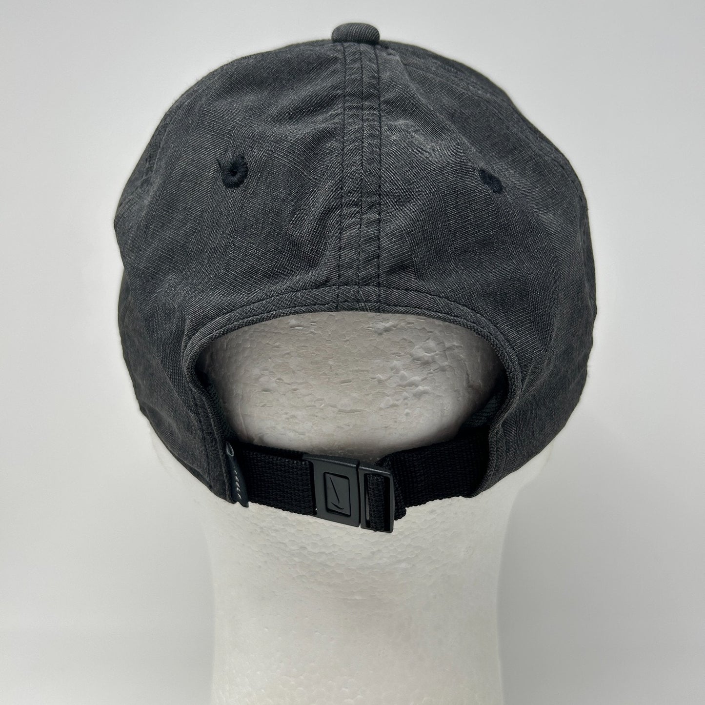 Nike Golf Hat Baseball Cap Golfer Golfing Legacy91 Dri-Fit Strapback Gray - Neon Vintage