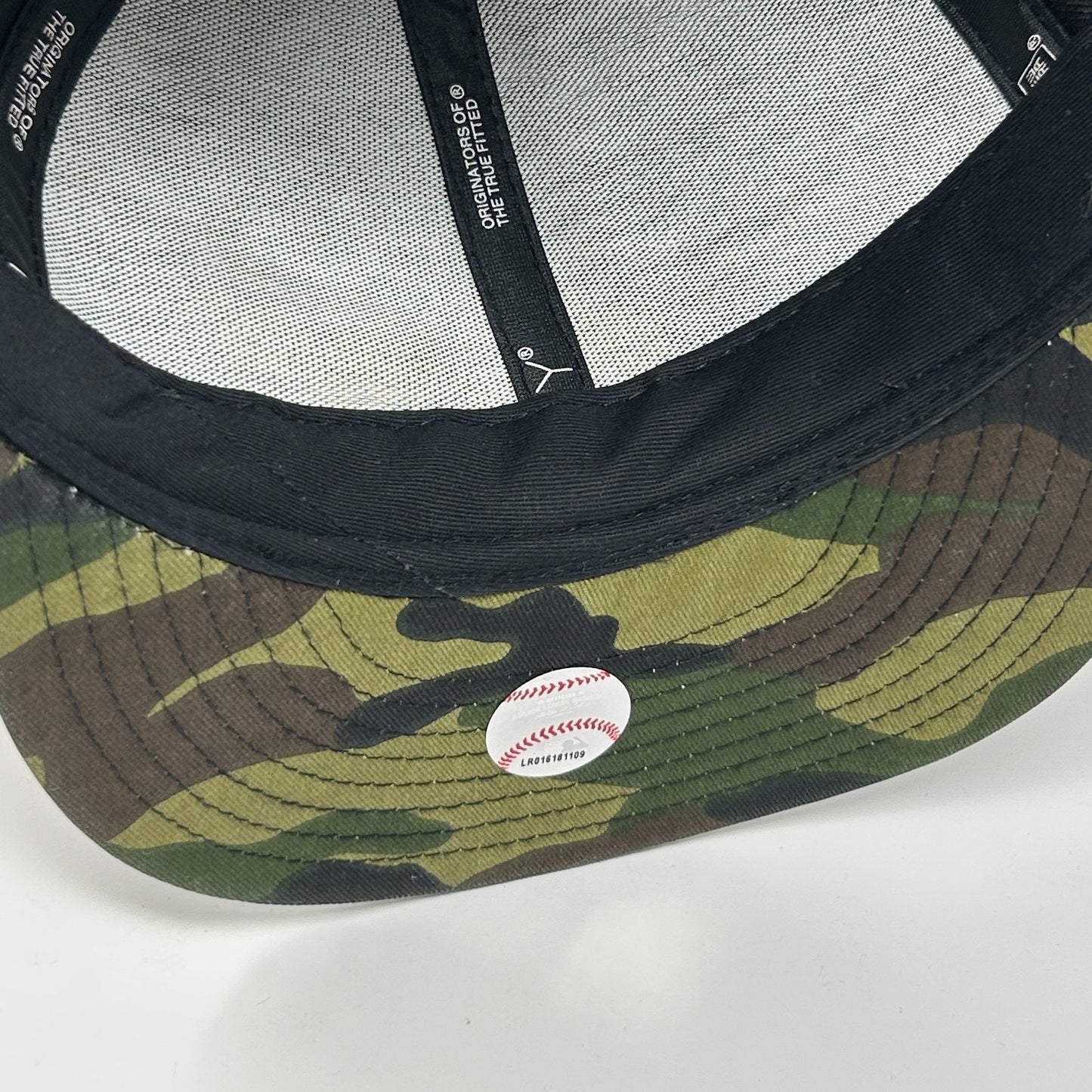 St Louis Cardinals Hat Baseball Cap Army Camouflage New Era Black Fitted 7 3/8 - Neon Vintage