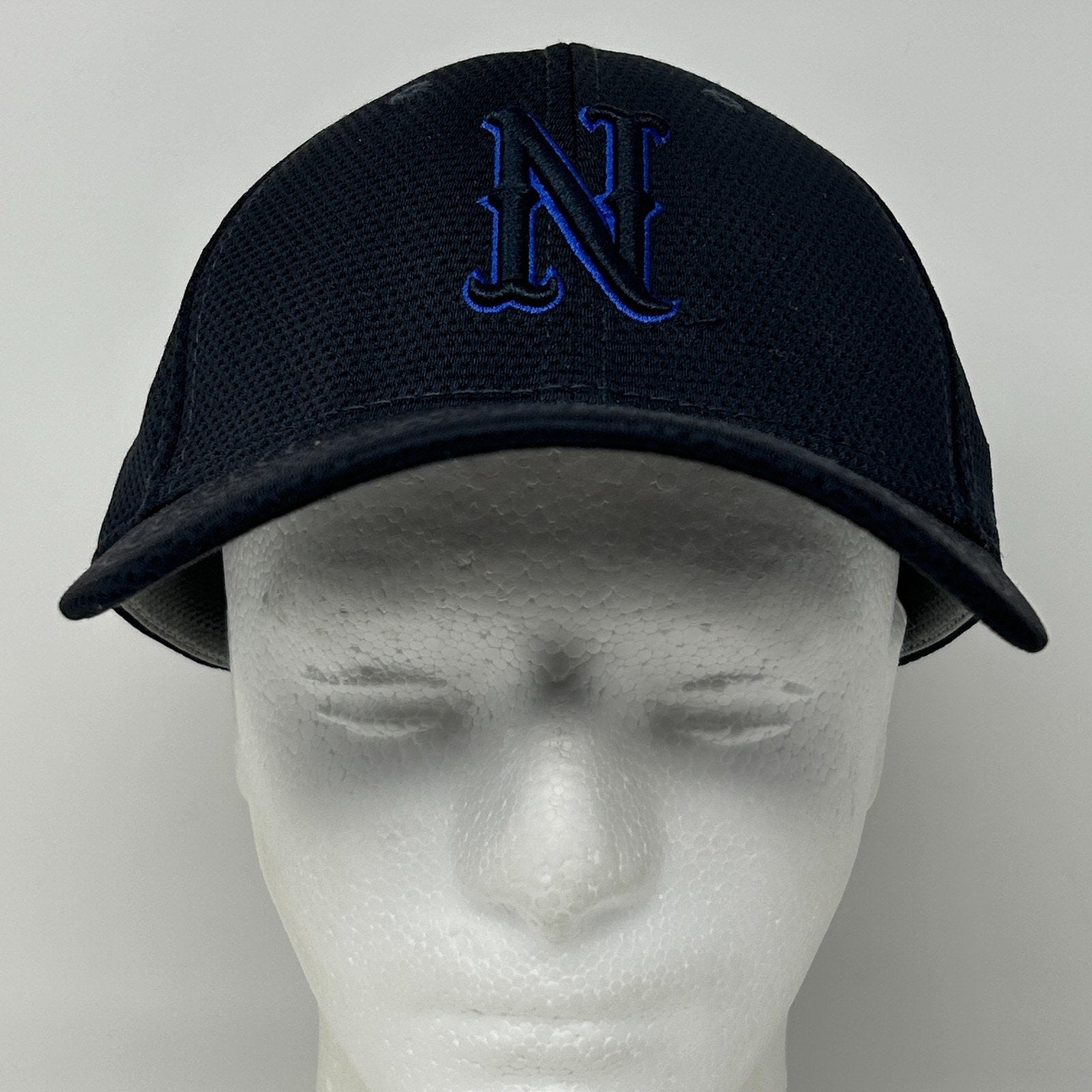 UNR Wolf Pack Hat Baseball Cap Nevada Reno 6 Panel New Era Blue Flex Fitted L-XL - Neon Vintage