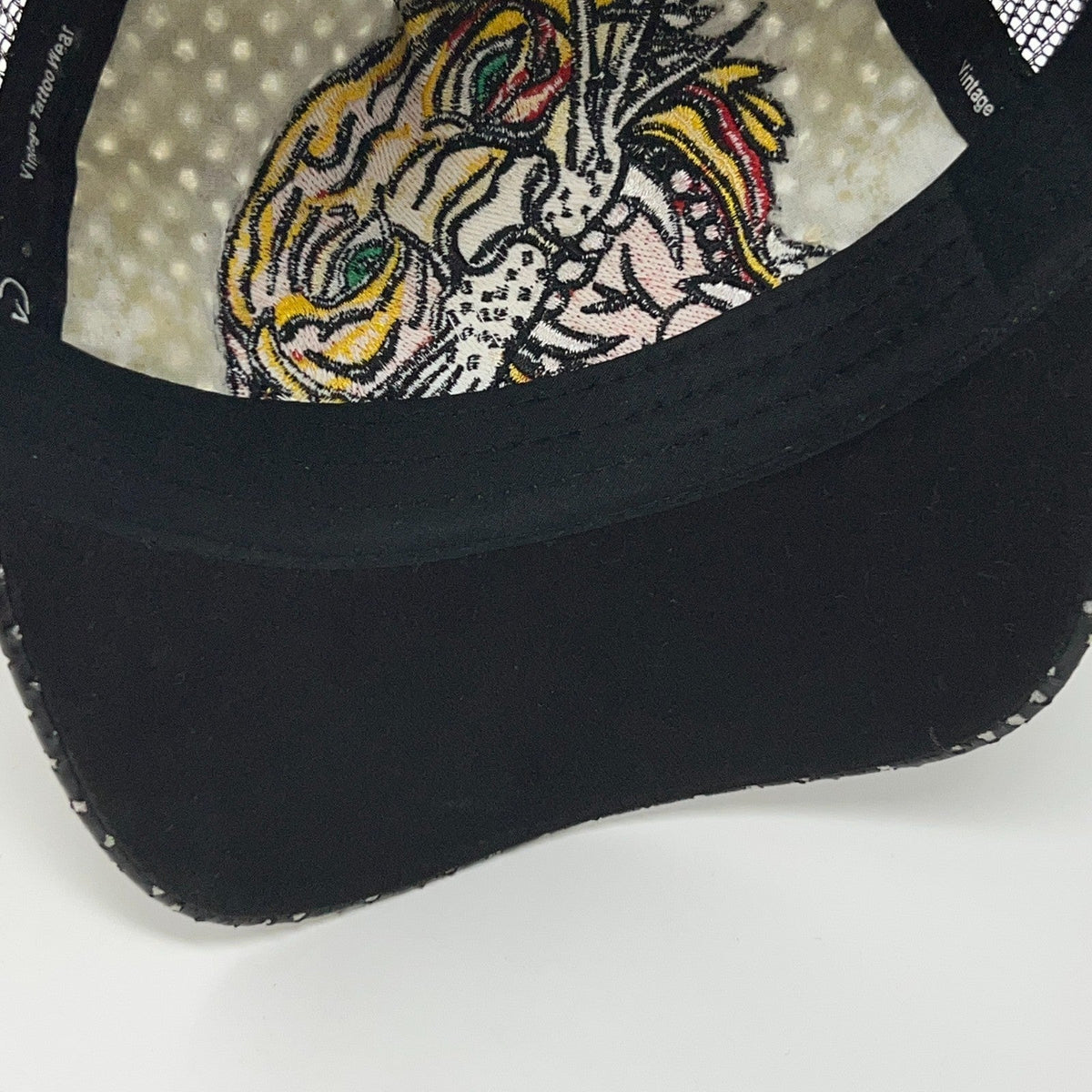 Ed Hardy Christian Audigier Tiger Rhinestone Trucker Snapback Baseball Hat Cap
