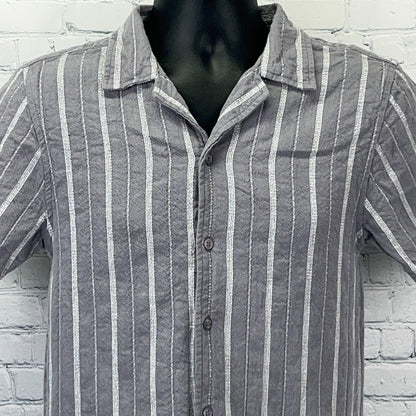 Element Skateboards Grey Striped Short Sleeve Button-Up Shirt with a Relaxed Fit and Classic Collar