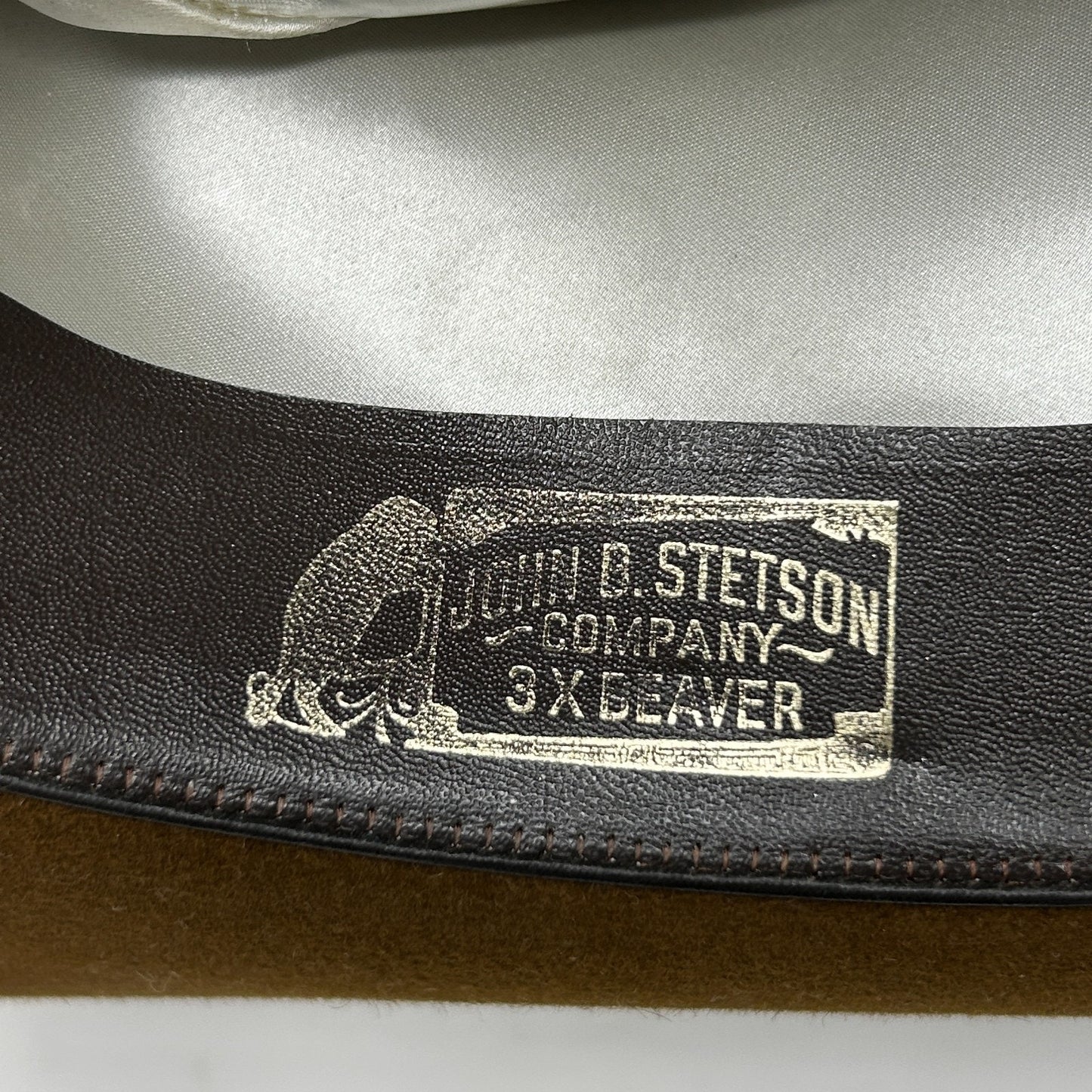 John B Stetson Company 3X XXX Beaver Cowboy Hat Western 3 Inch Brim Brown 6 7/8