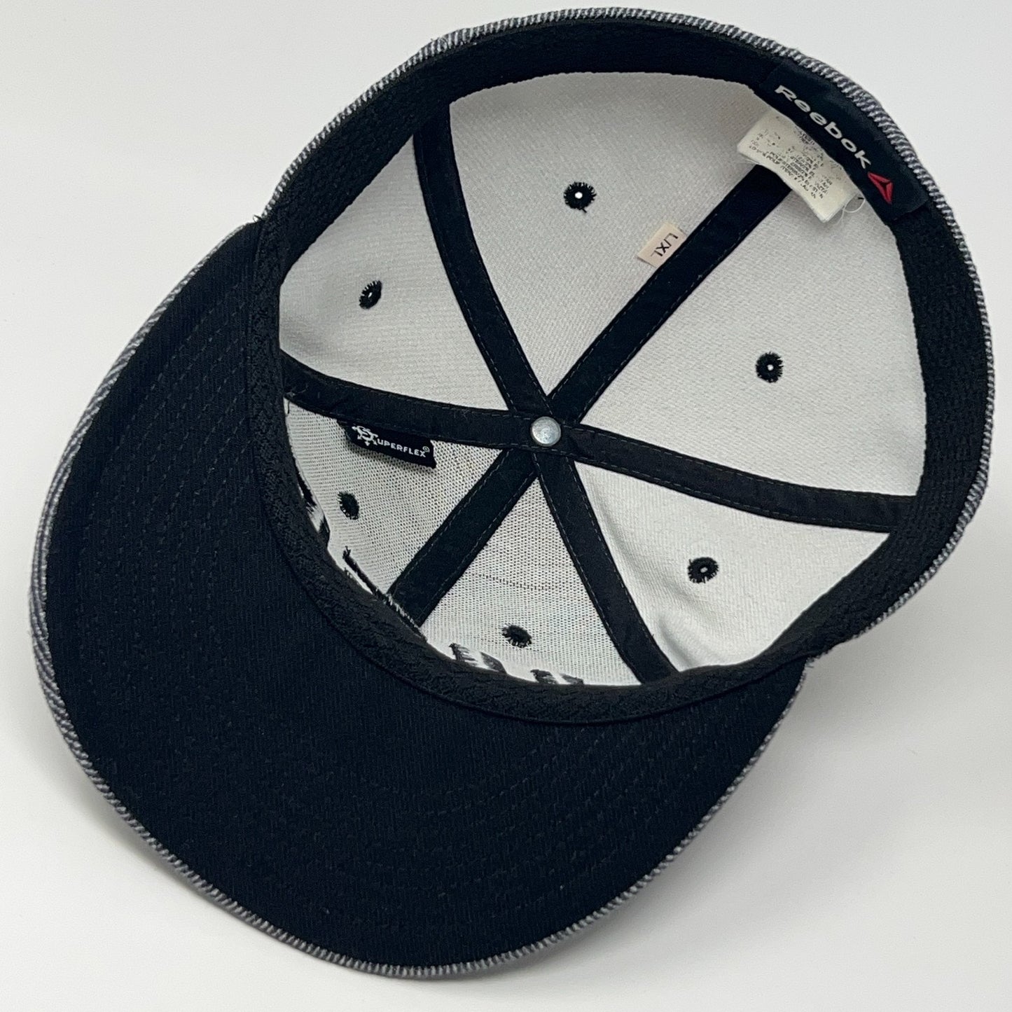 UFC Hat Baseball Cap MMA Mixed Martial Arts Reebok Gray 6 Panel Flex Fitted L-XL
