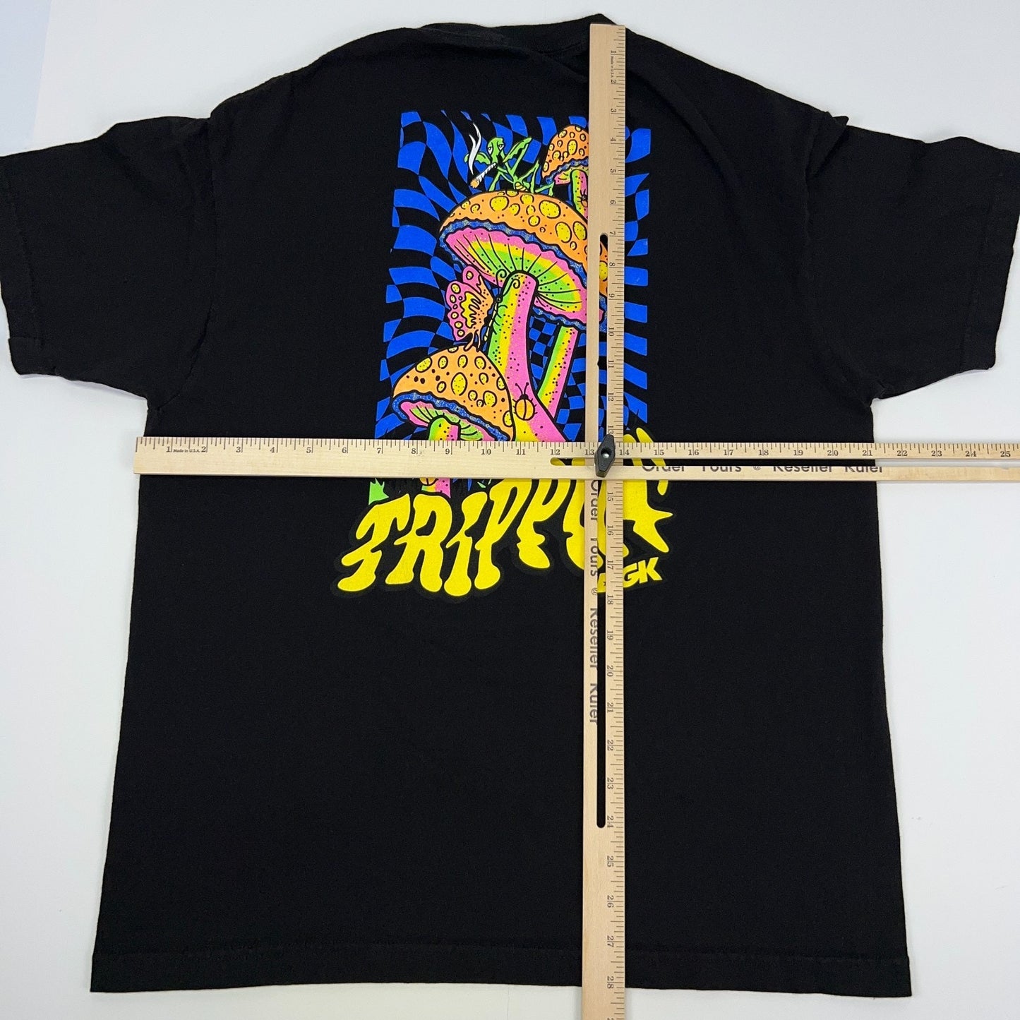 DGK Trippin T Shirt L Large Black Psychedelic Magic Mushrooms Shrooms Skater Tee