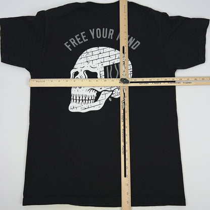 Lurking Class Sketchy Tank Free Your Mind Skull T Shirt M Medium Black Skater