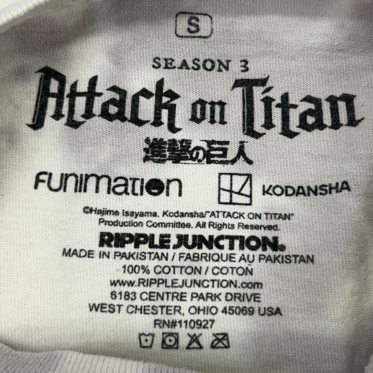 Attack on Titan T Shirt S Small Beige Anime Magna Ripple Junction Long Sleeve