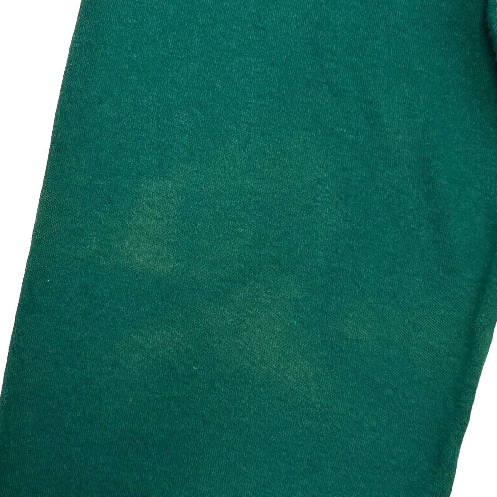 Vintage T-Shirt Green Large Front View skiing t shirt