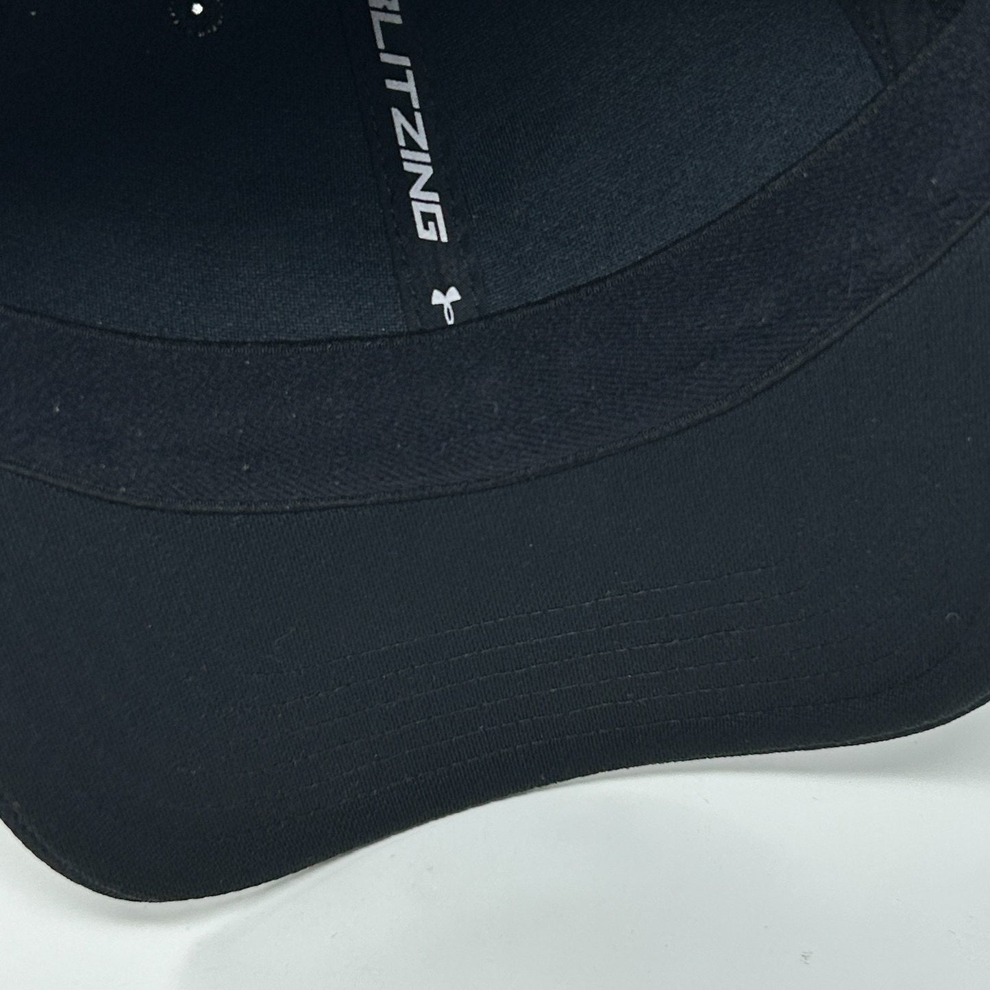 Under Armour UA Freedom Hat Baseball Cap Patriotic USA Black Flex Fitted S-M