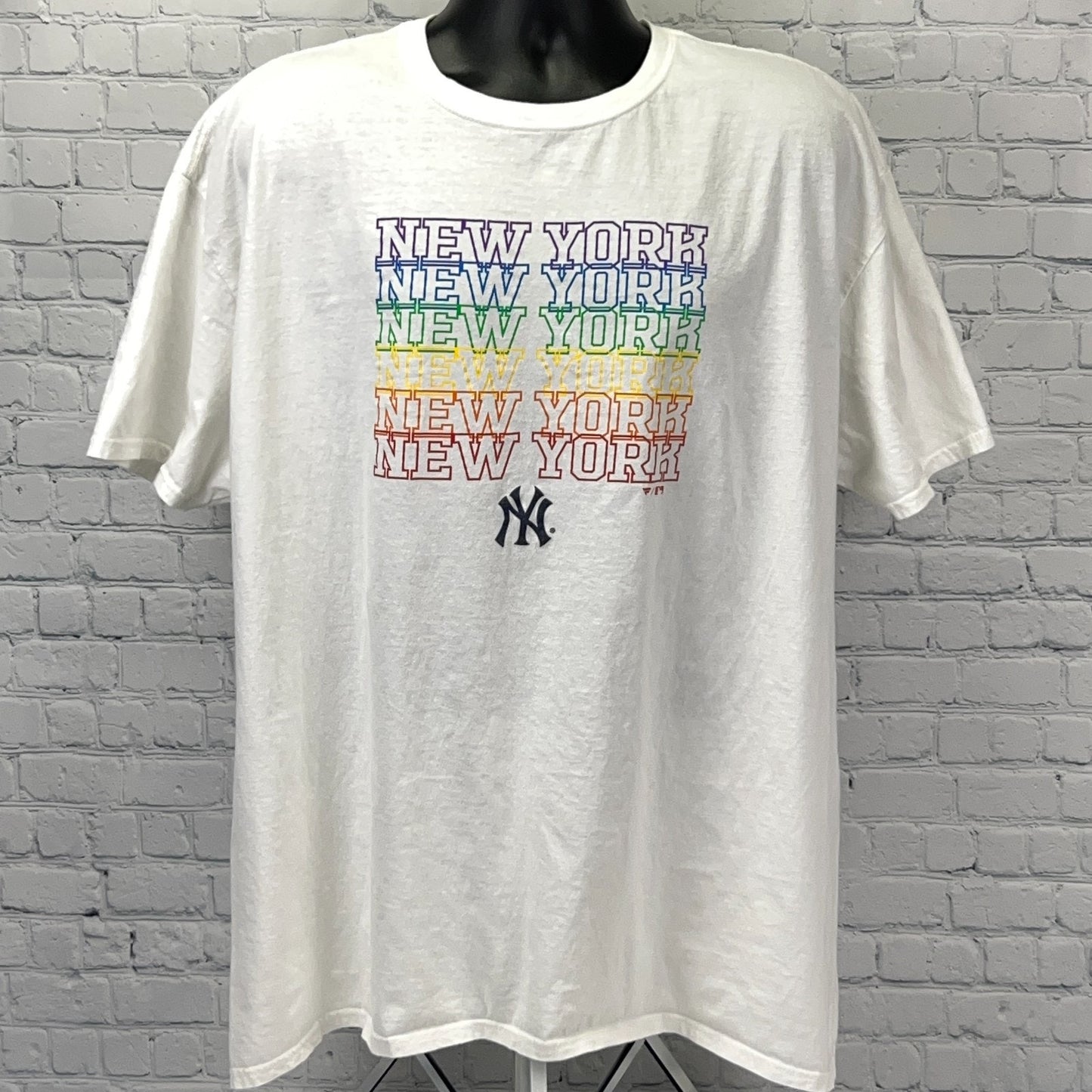 New York Yankees Rainbow T Shirt 3XL XXXL White Gay Pride Fanatics Short Sleeve
