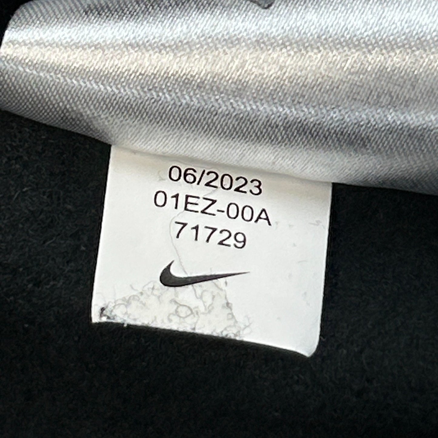 Las Vegas Raiders Crucial Catch Hoodie Hooded Sweatshirt NFL Nike Black L Large