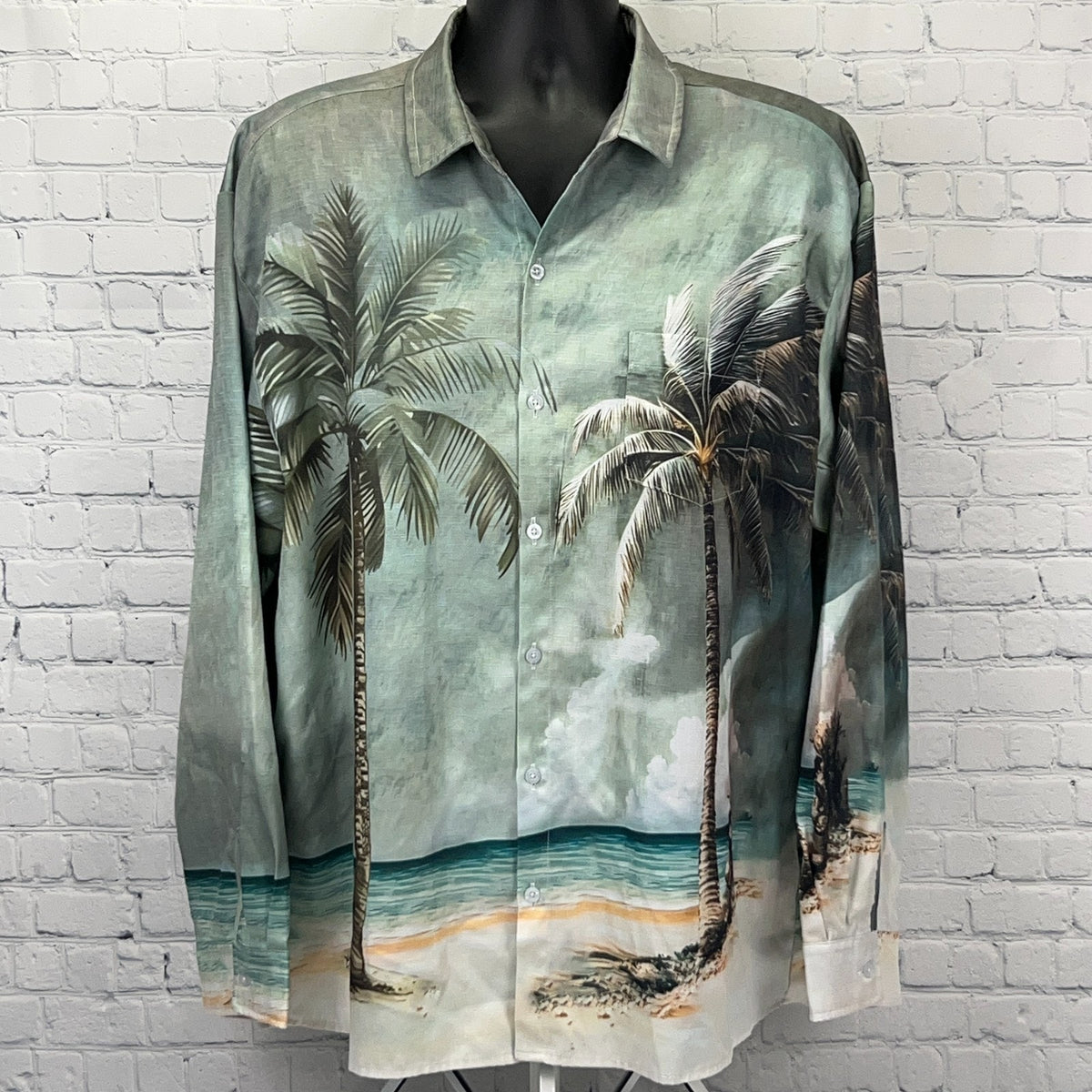 Hardaddy beach-themed long sleeved shirt in gray with palm tree print on the front, perfect for summer outings