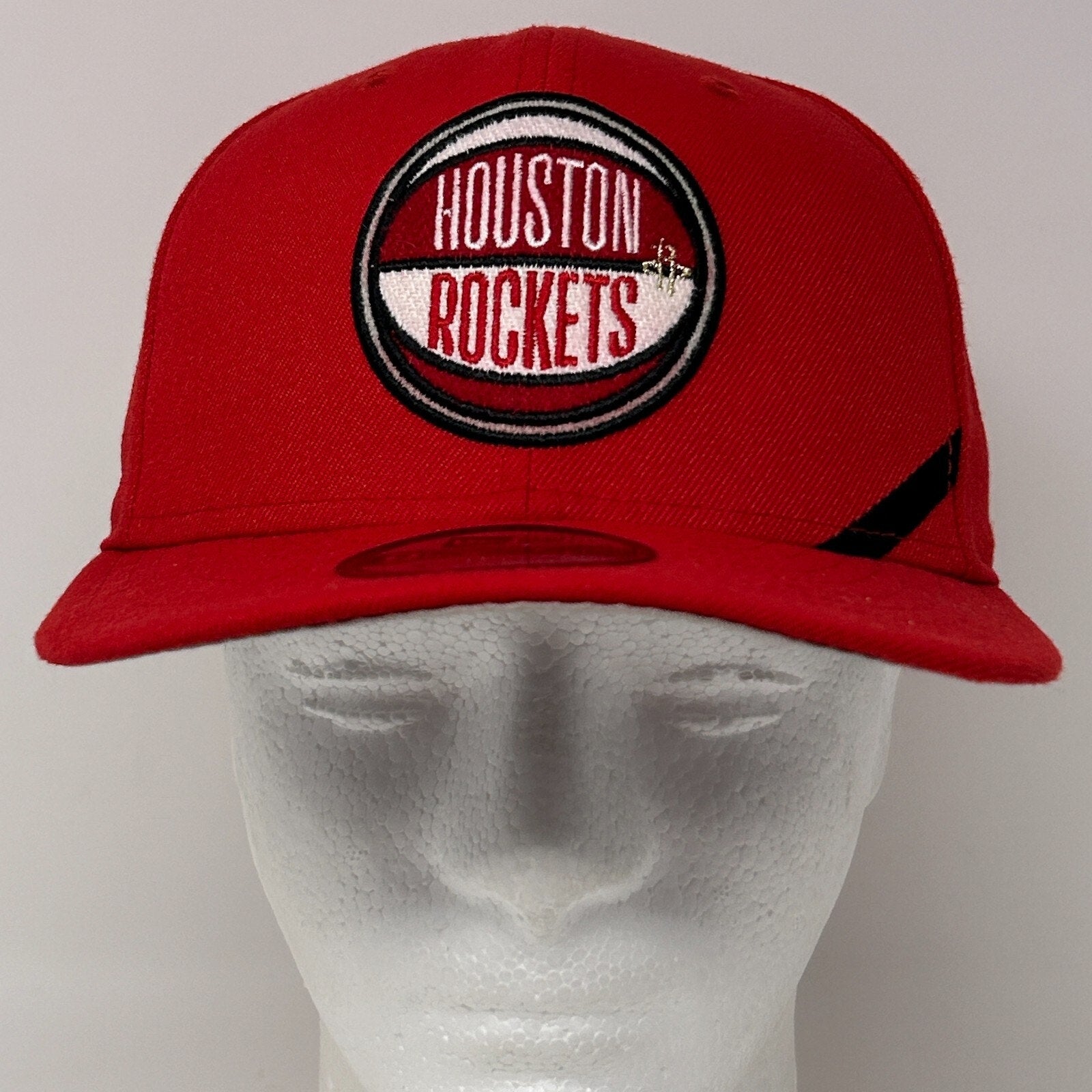 New Era Houston Rockets Cap in Red Size Medium Front View
