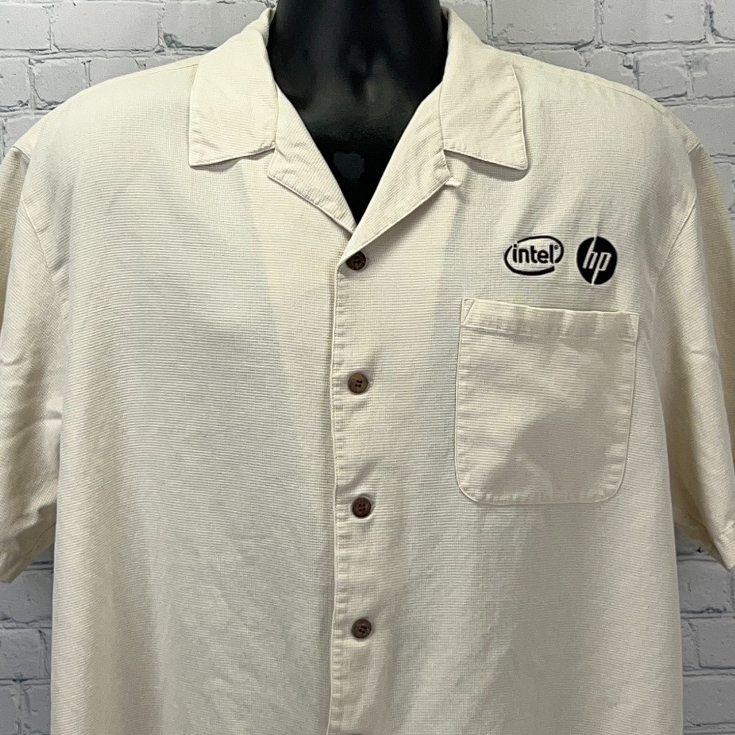 Port Authority Cream Short-Sleeve Button-Up Shirt with Intel HP Logo on Chest Pocket